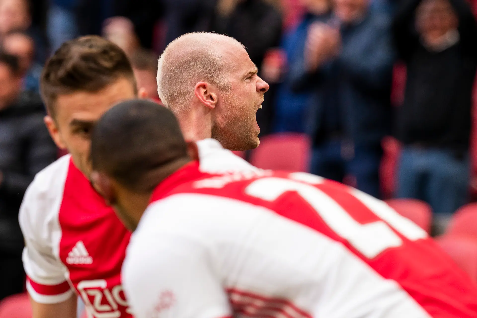 klaassen ajax az 2021 3