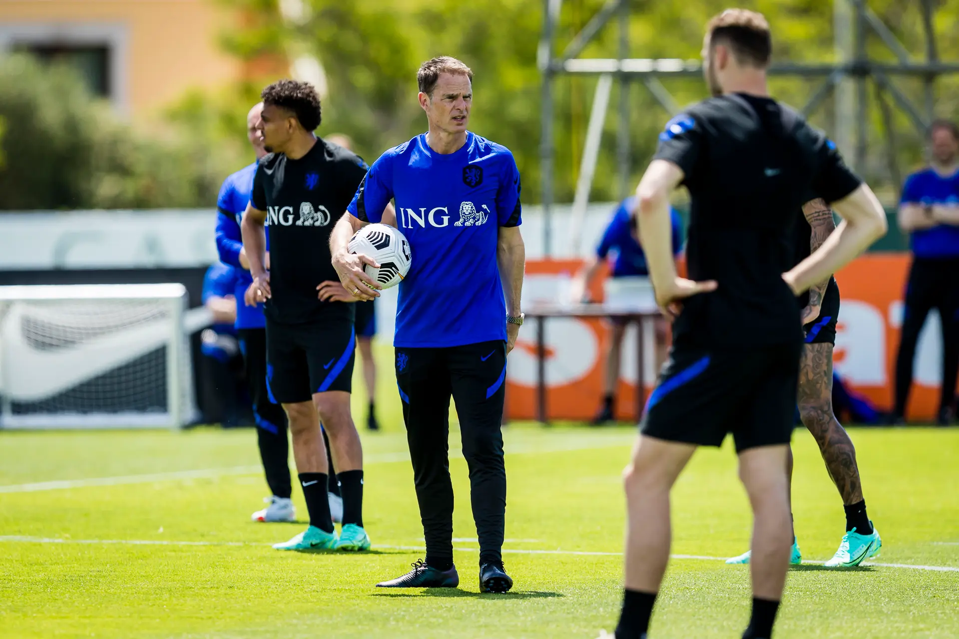 Oranje gaat 5-3-2 spelen richting het EK
