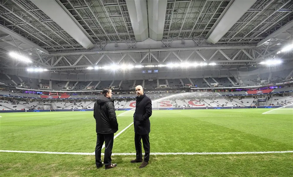 Jansen: 'Bij Ajax geen houdbaarheidsdatum op Overmars en Ten Hag'