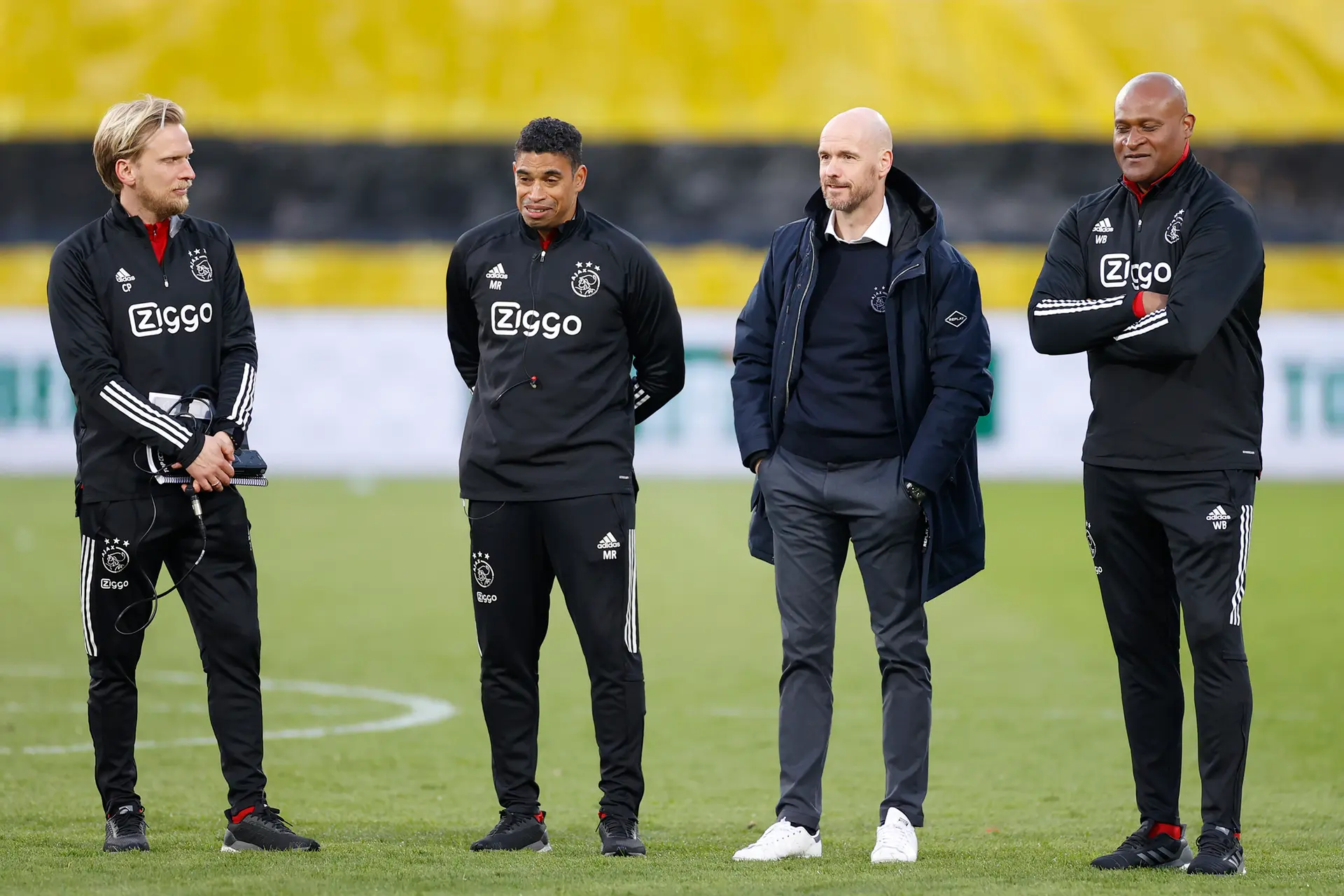 technische staf ajax christian poulsen michael reiziger erik ten hag winston bogarde