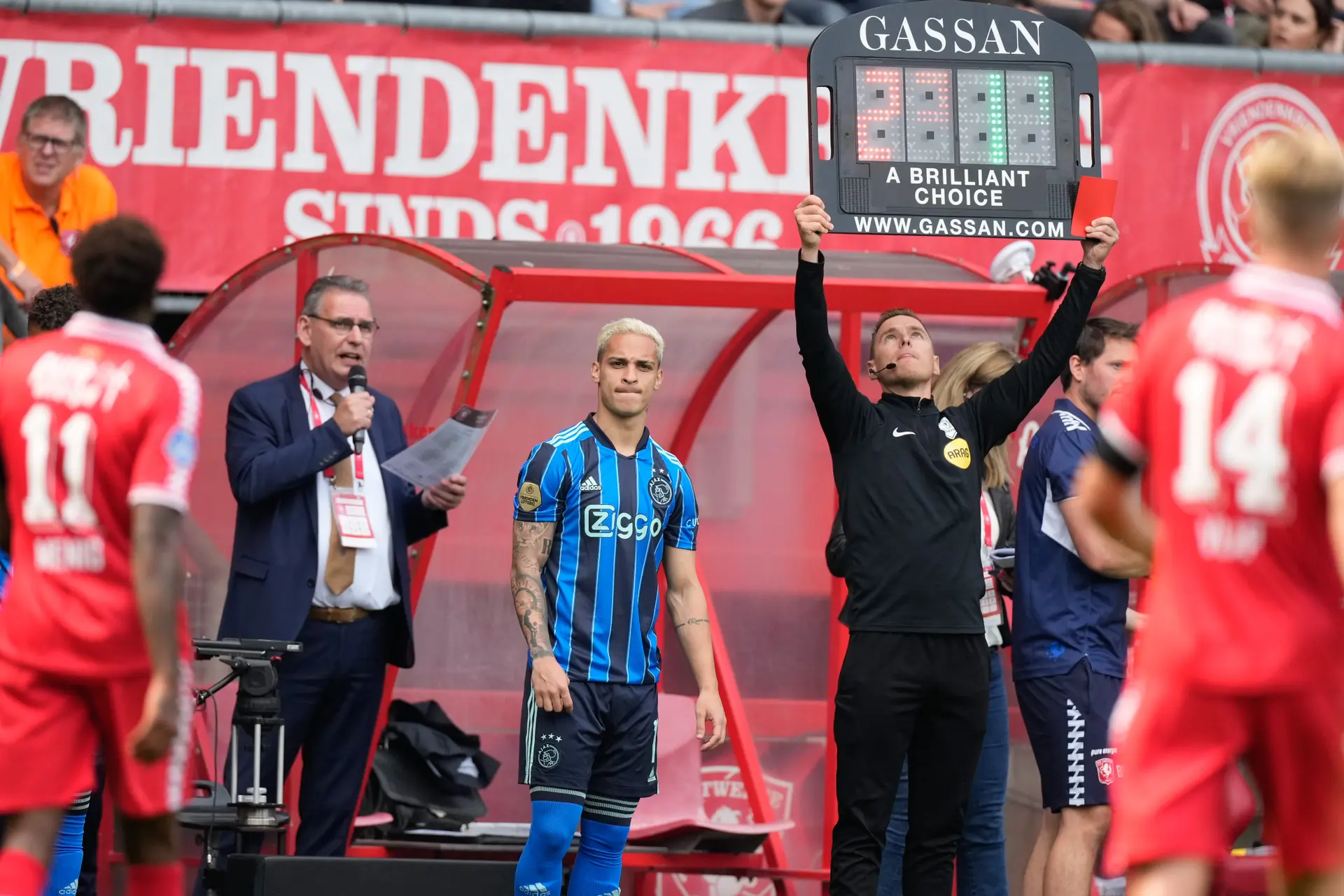 Antony krijgt voorkeur boven Berghuis in basiself Ajax