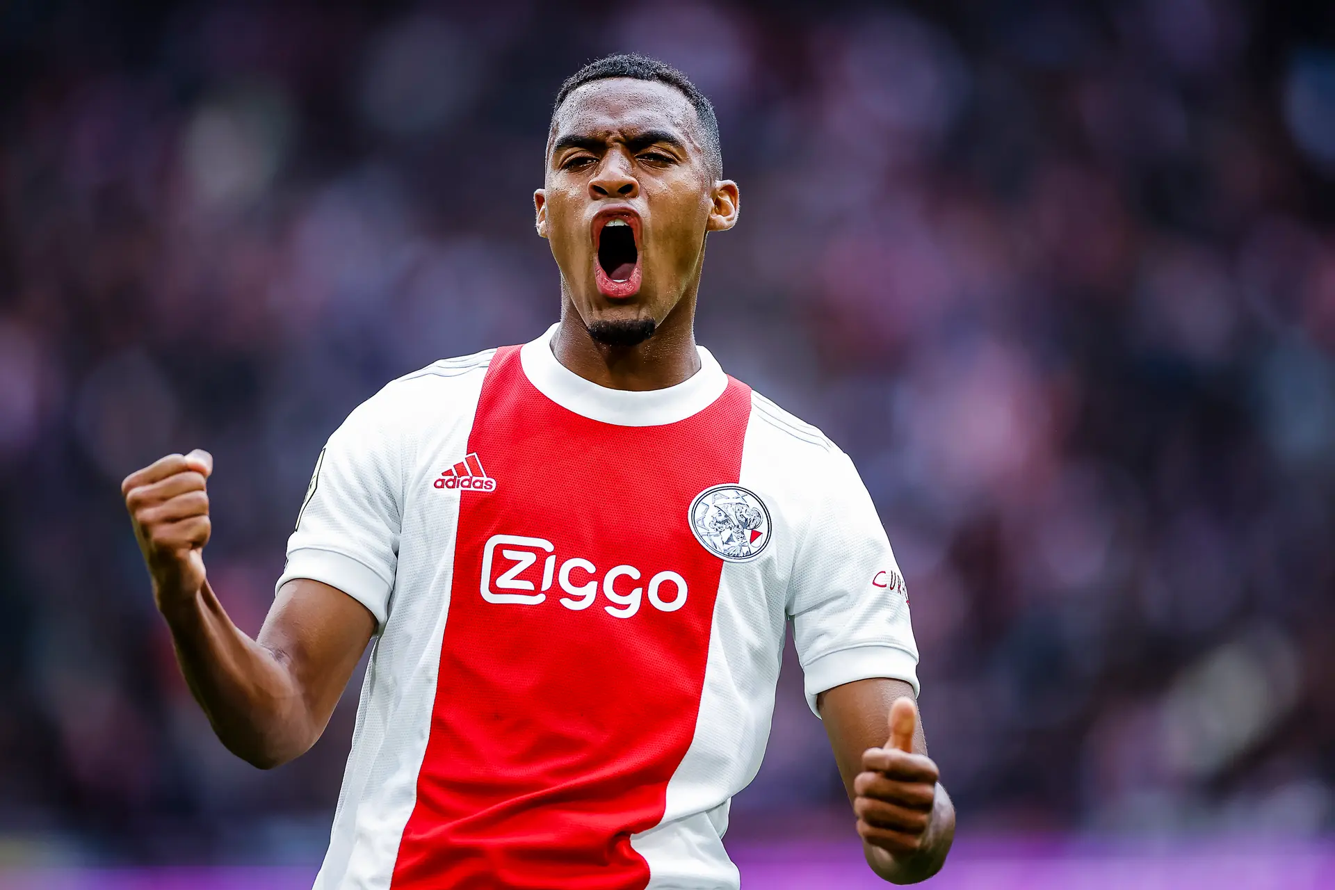 Gravenberch andermaal verkozen tot Talent van het Jaar van de Eredivisie