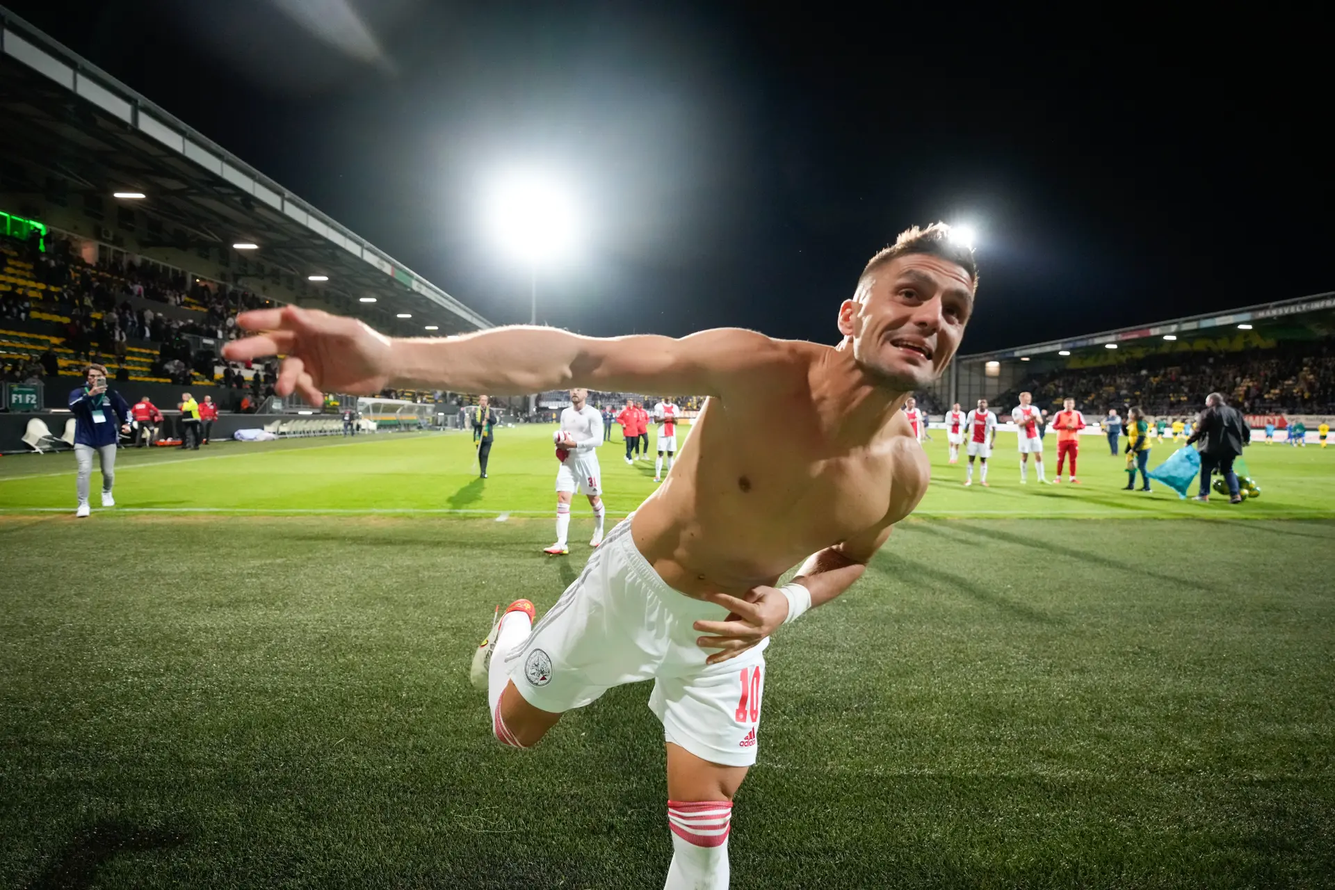 dusan tadic ajax