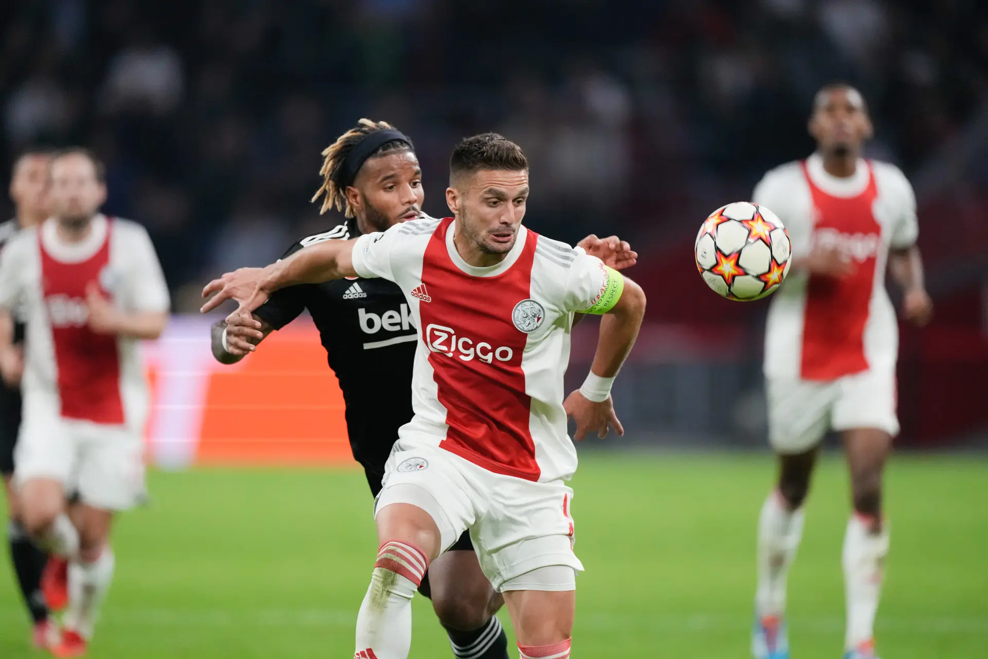 Tadić over grote misser voor open doel: 'Ongelofelijk'