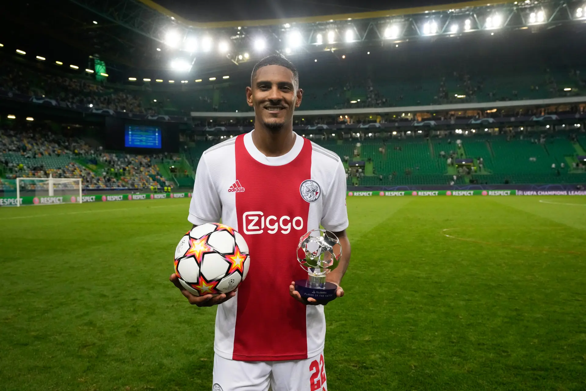 Denk jij dat Haller de score opent tegen Benfica? (Ad)