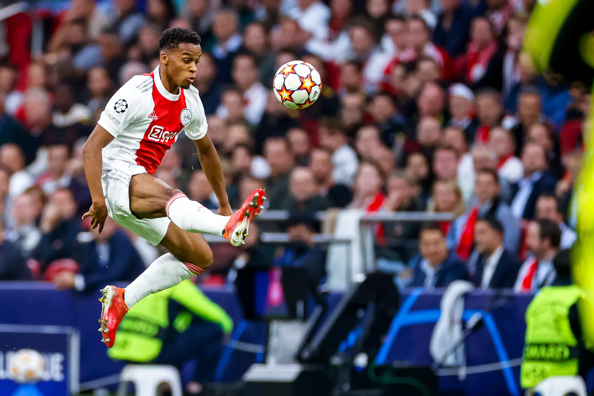 Timber over afgekeurde goal: 'Hij had ook zomaar niet kunnen fluiten'
