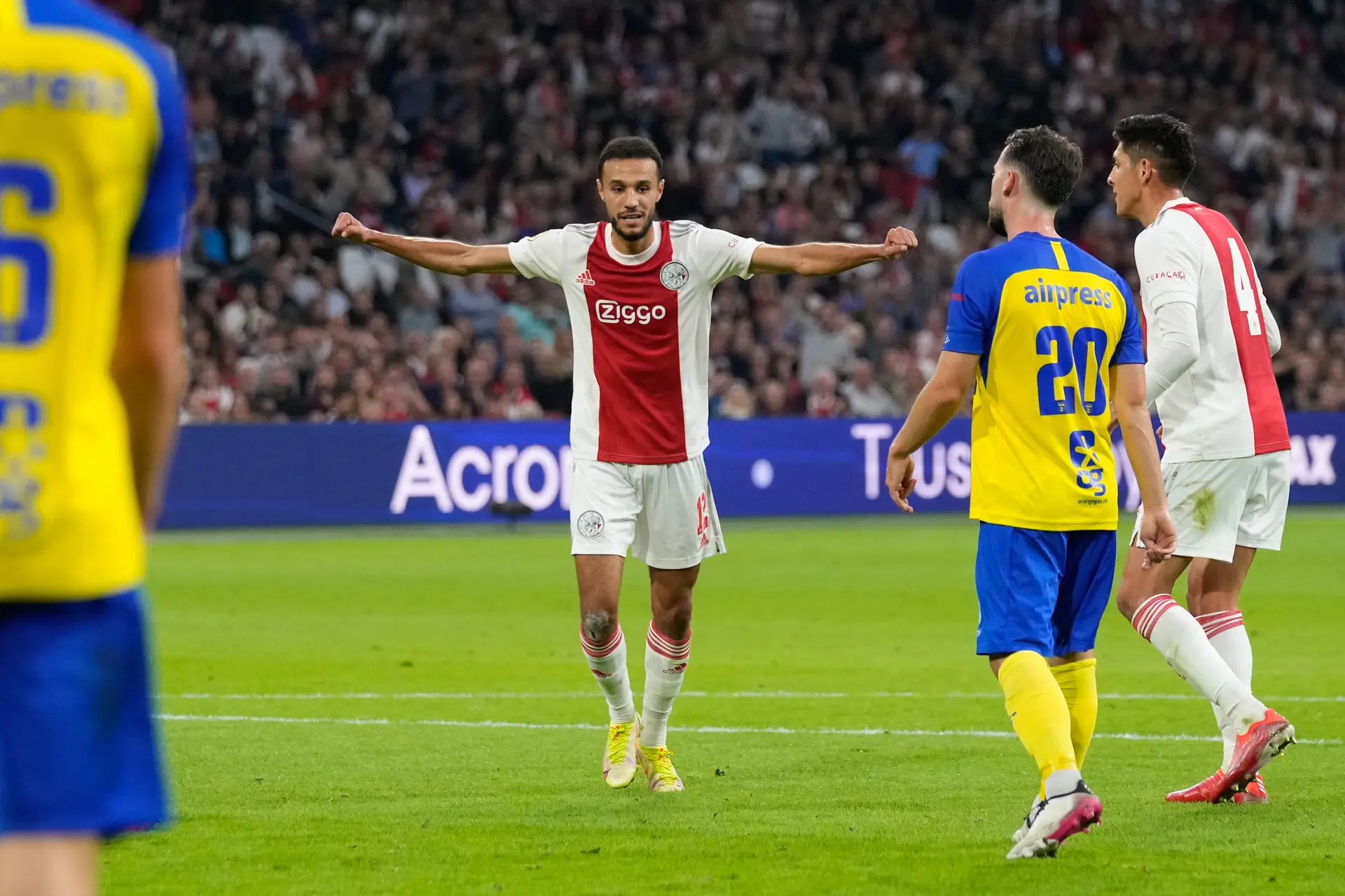 mazraoui ajax cambuur
