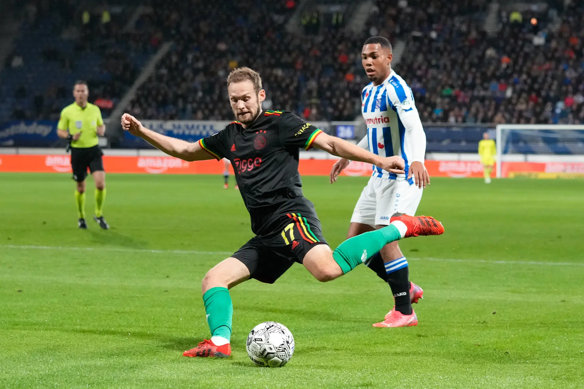 Mühren: 'Vond Daley Blind de hele wedstrijd fantastisch spelen'