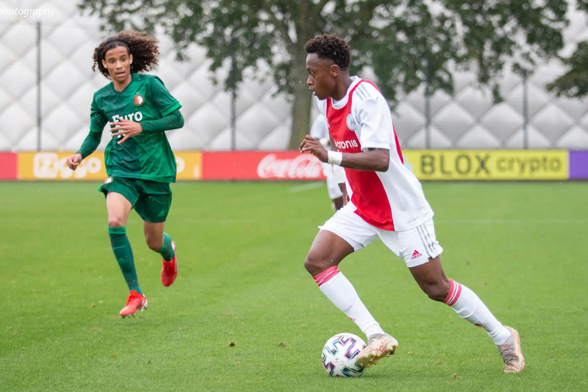 Ajax O18 voorkomt in slotminuut nederlaag tegen PEC Zwolle