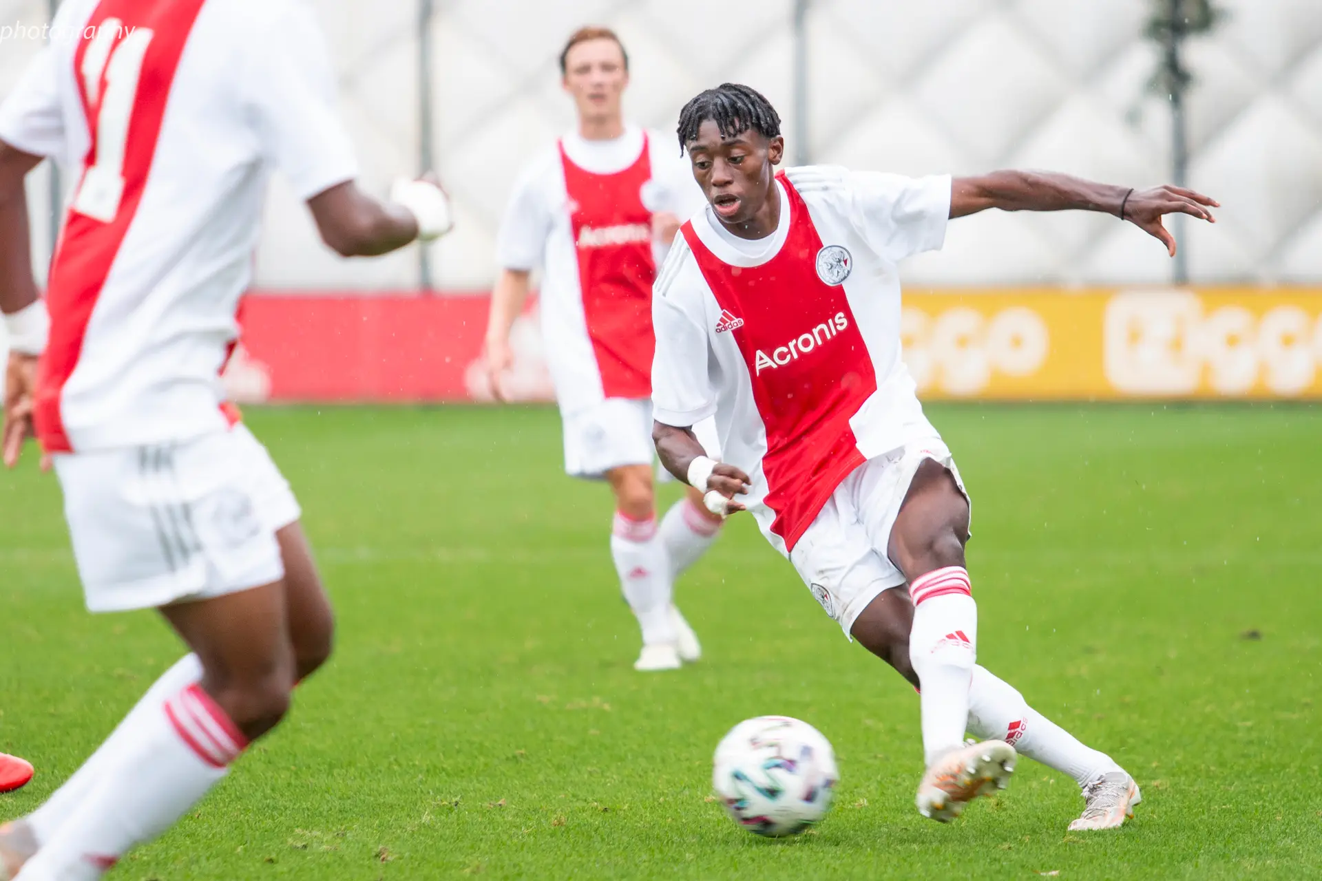 Prince Aning in nadrukkelijke belangstelling Borussia Dortmund