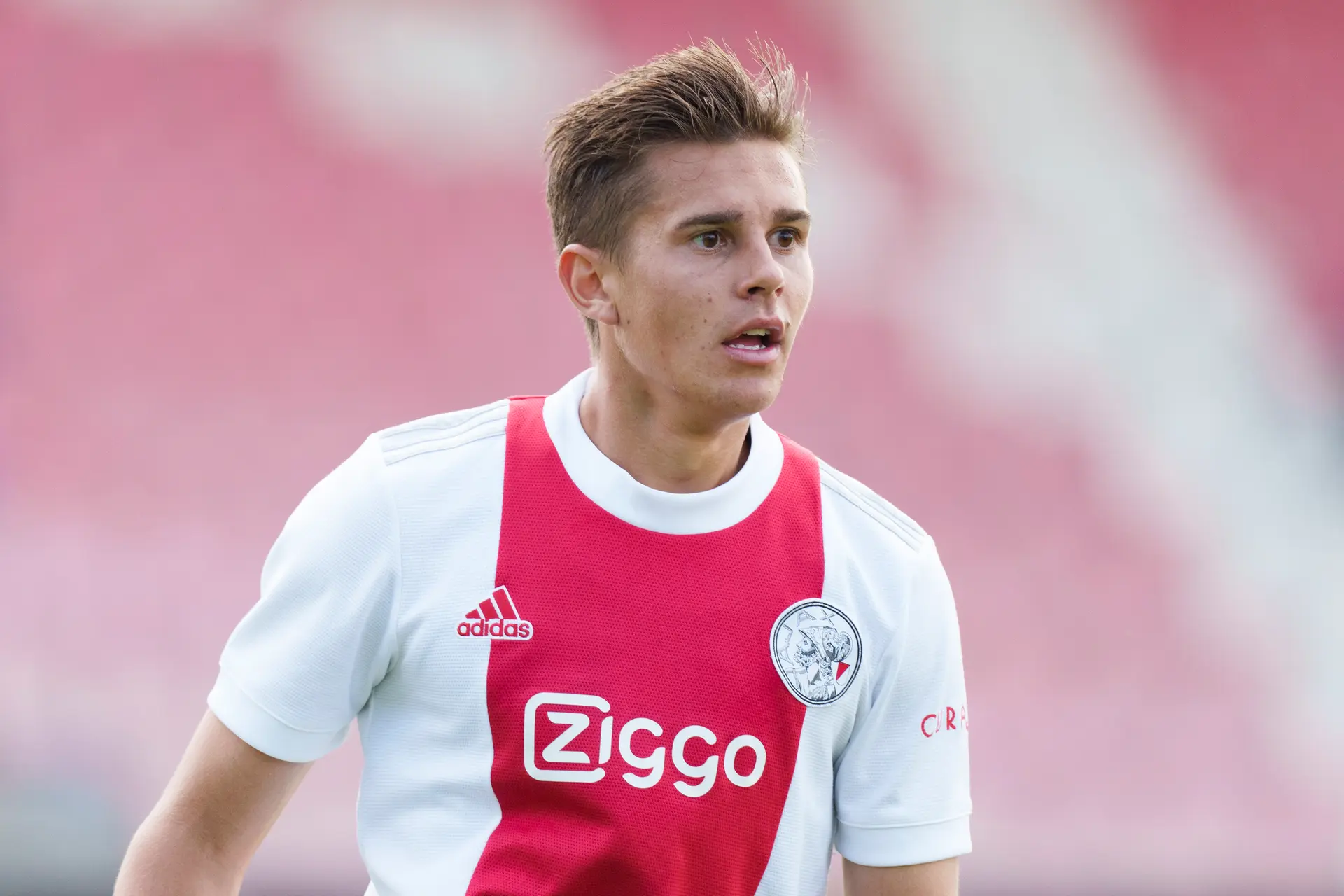 'Huntelaar brengt bezoek aan Jensen in Noorwegen'