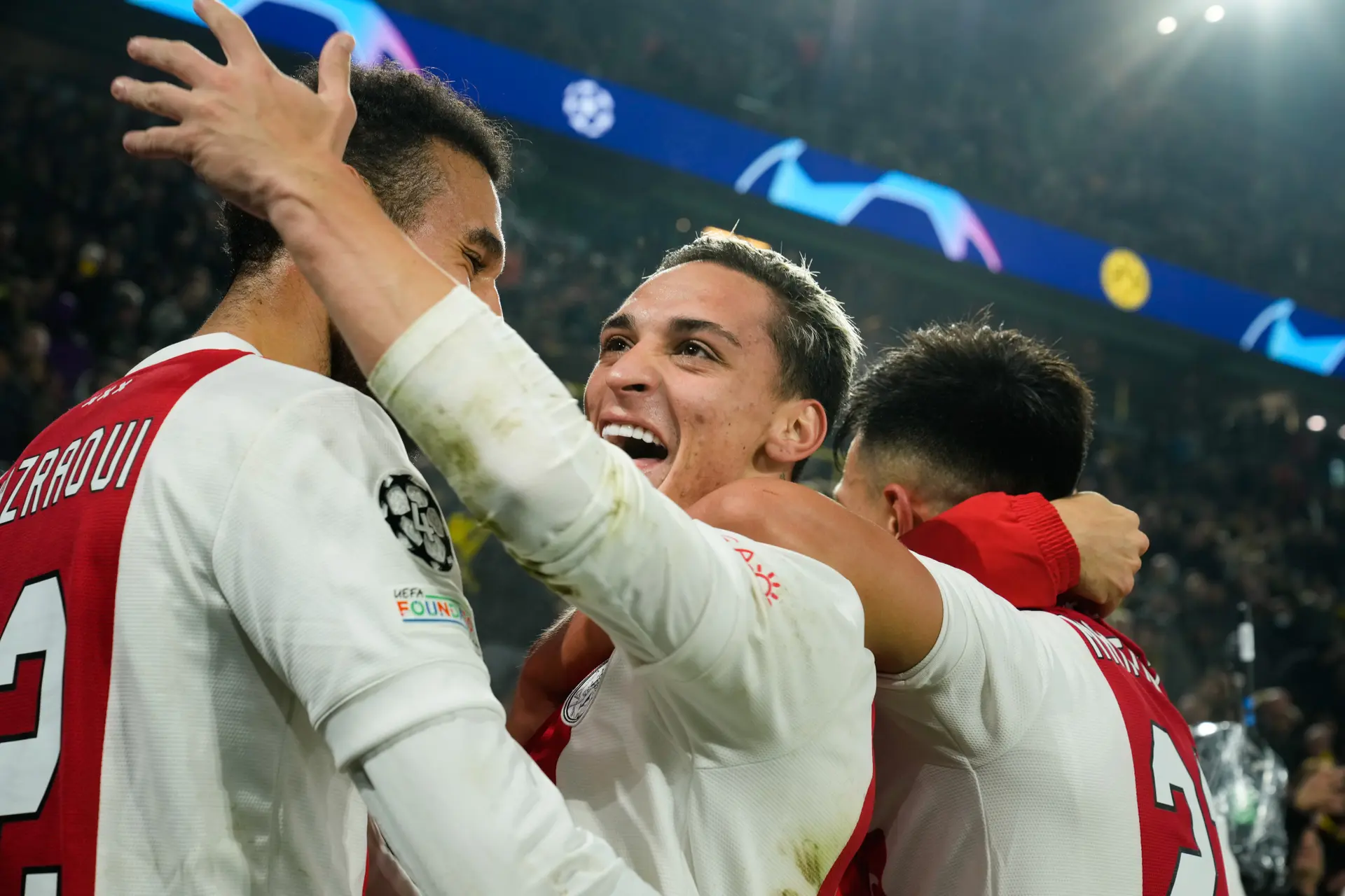 Sneijder: 'Ajax heeft gewonnen dankzij drie opleef-momenten van Antony'