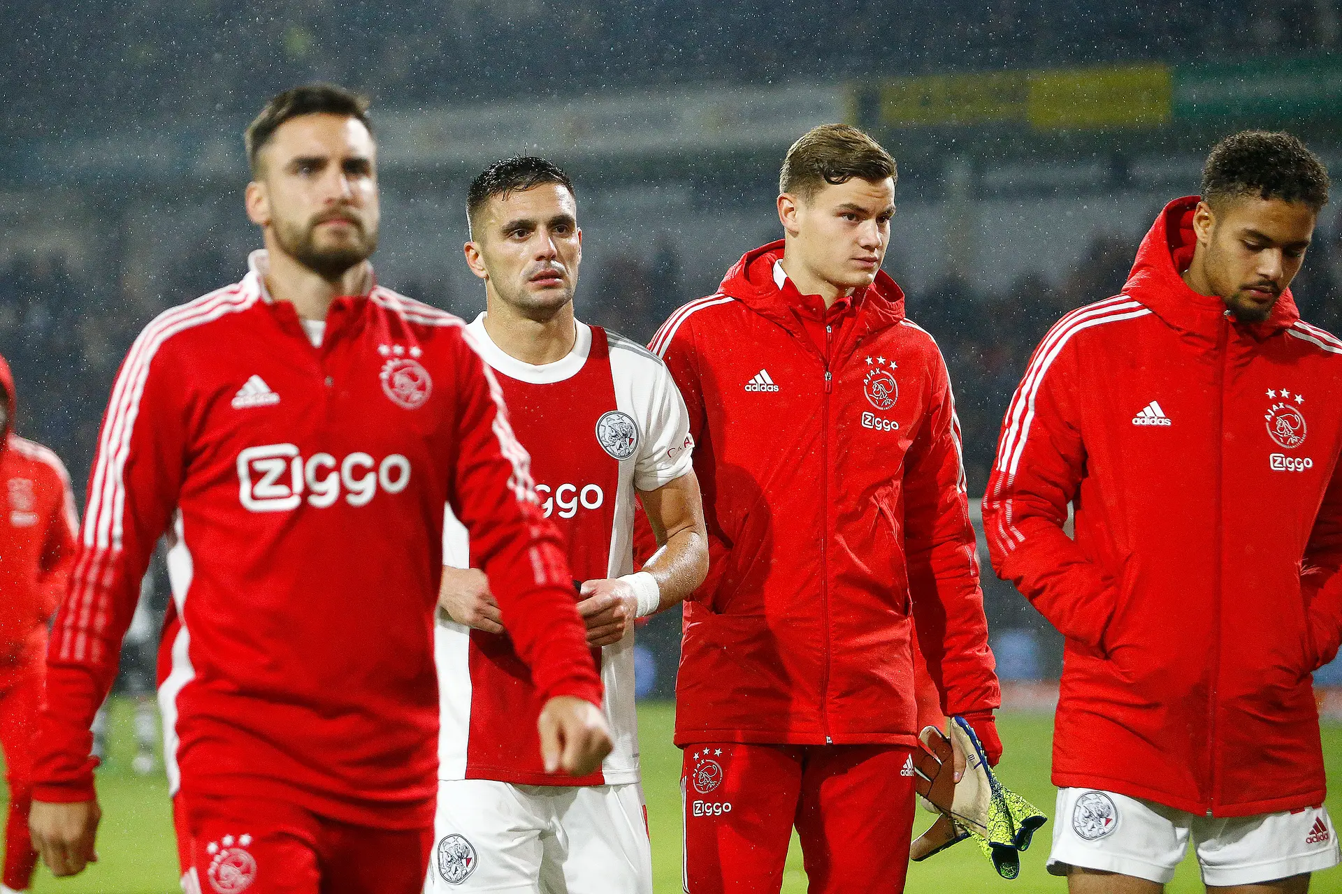 [Update] 'Drietal spelers van Ajax positief getest op coronavirus'