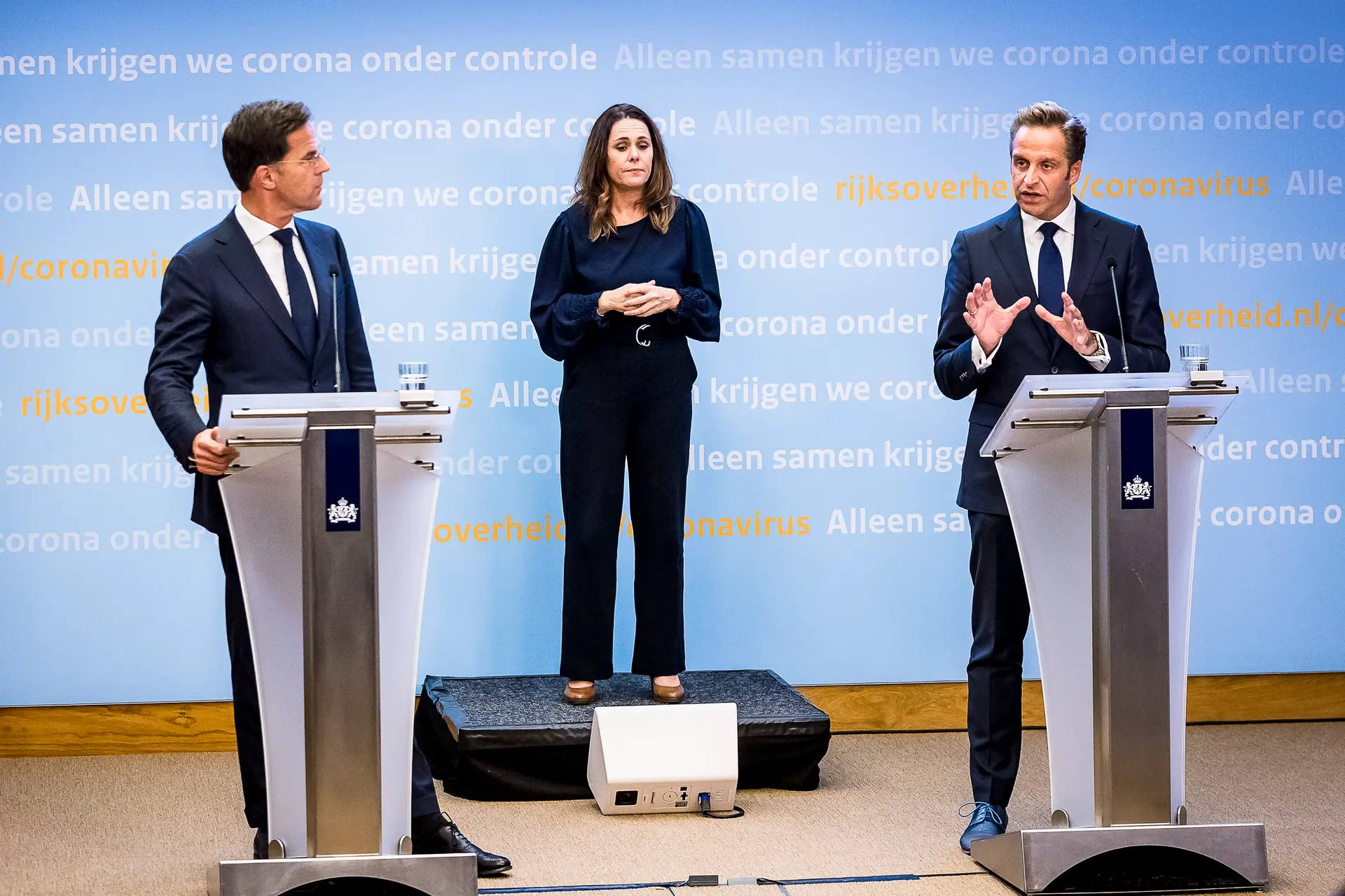 Mark Rutte Hugo de Jonge corona