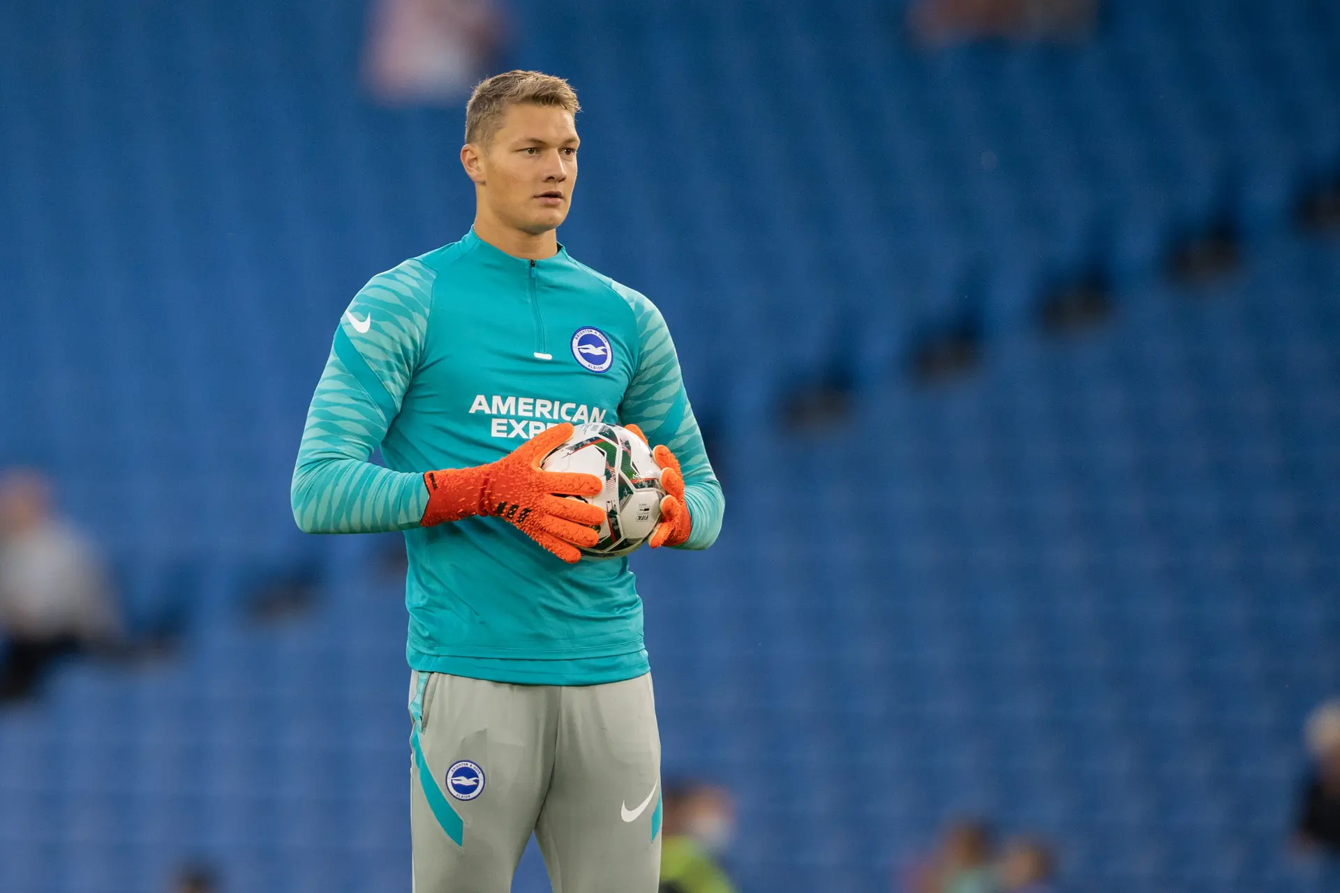Scherpen vervangt geblesseerde Krul bij Oranje