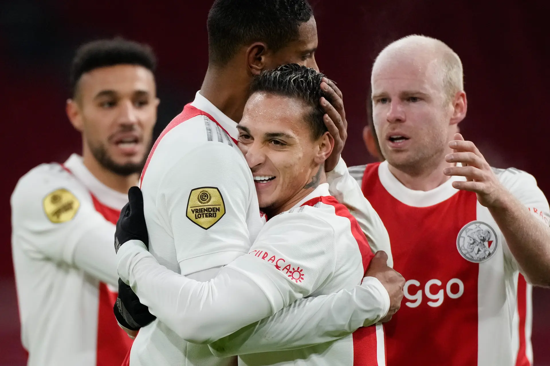 Weet Ajax met minstens twee doelpunten verschil te winnen van Feyenoord? (Ad)