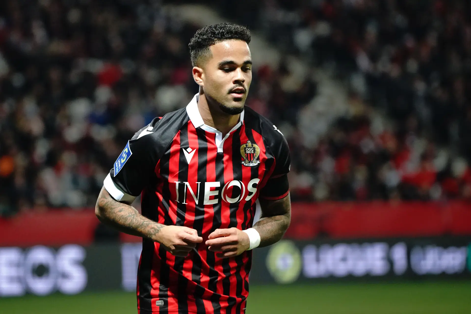 Kluivert maakt indruk tegen Paris Saint-Germain: 'Was erg blij met zijn optreden'