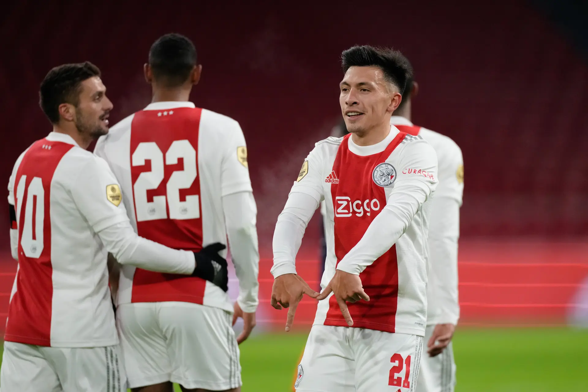 Stam: 'Of Martínez vijftig miljoen waard is, is lastig te zeggen'
