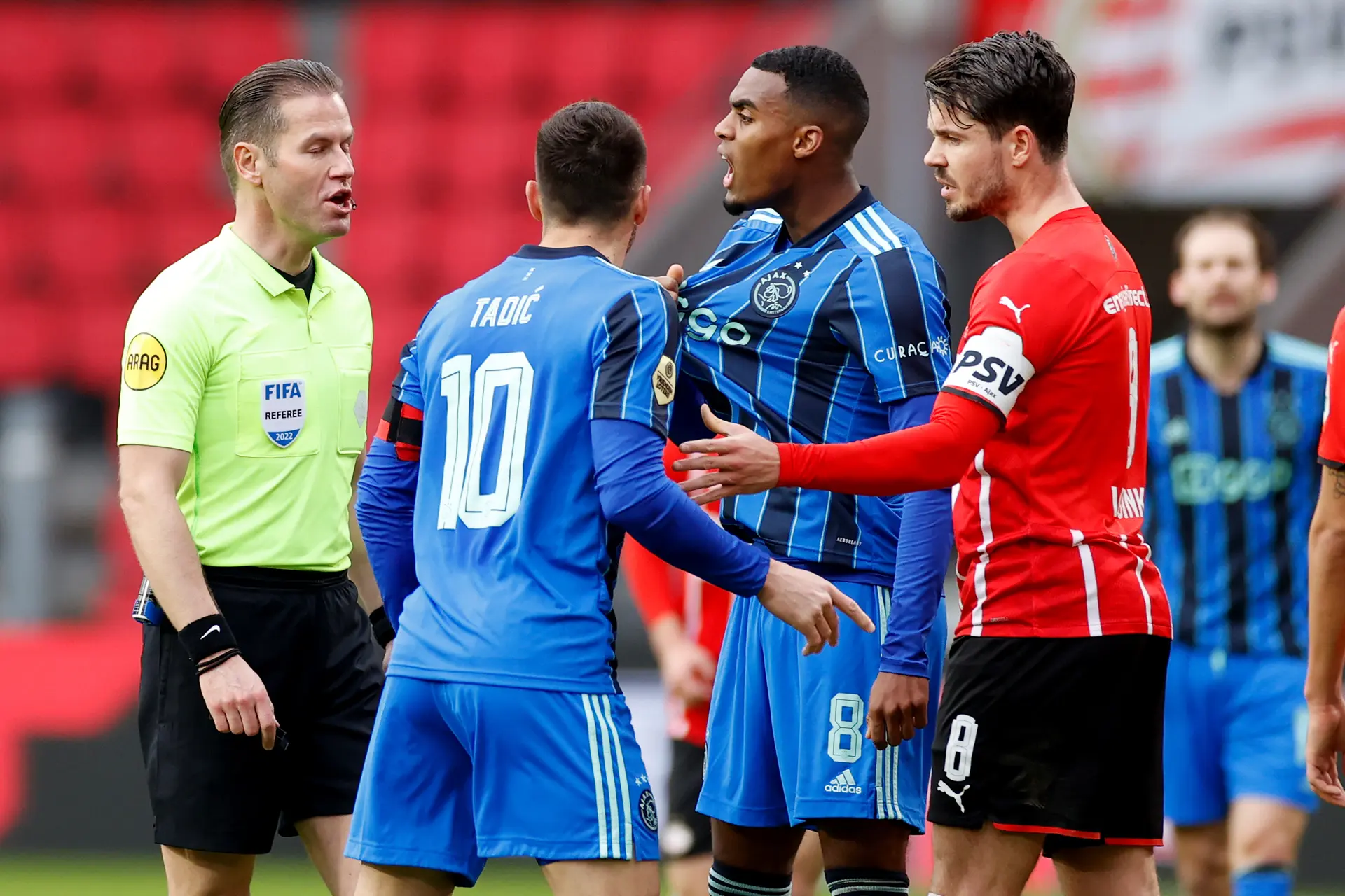 Ajax en PSV strijden om landstitel: tegen wie spelen de titelkandidaten nog?