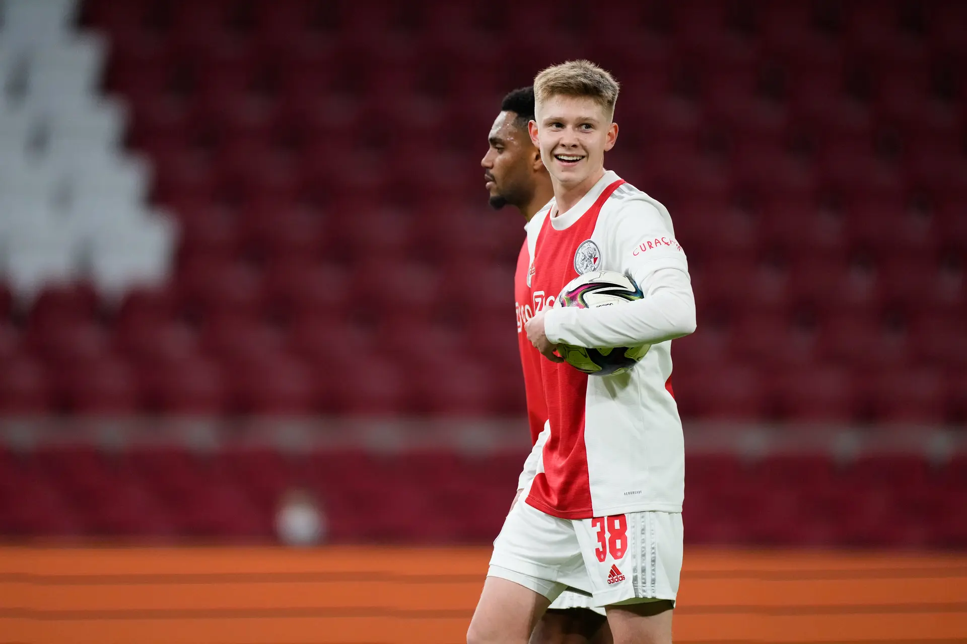Faberski wint dik met Polen O17; Hlynsson en Jong IJsland spelen 0-0 bij Jong Tsjechië