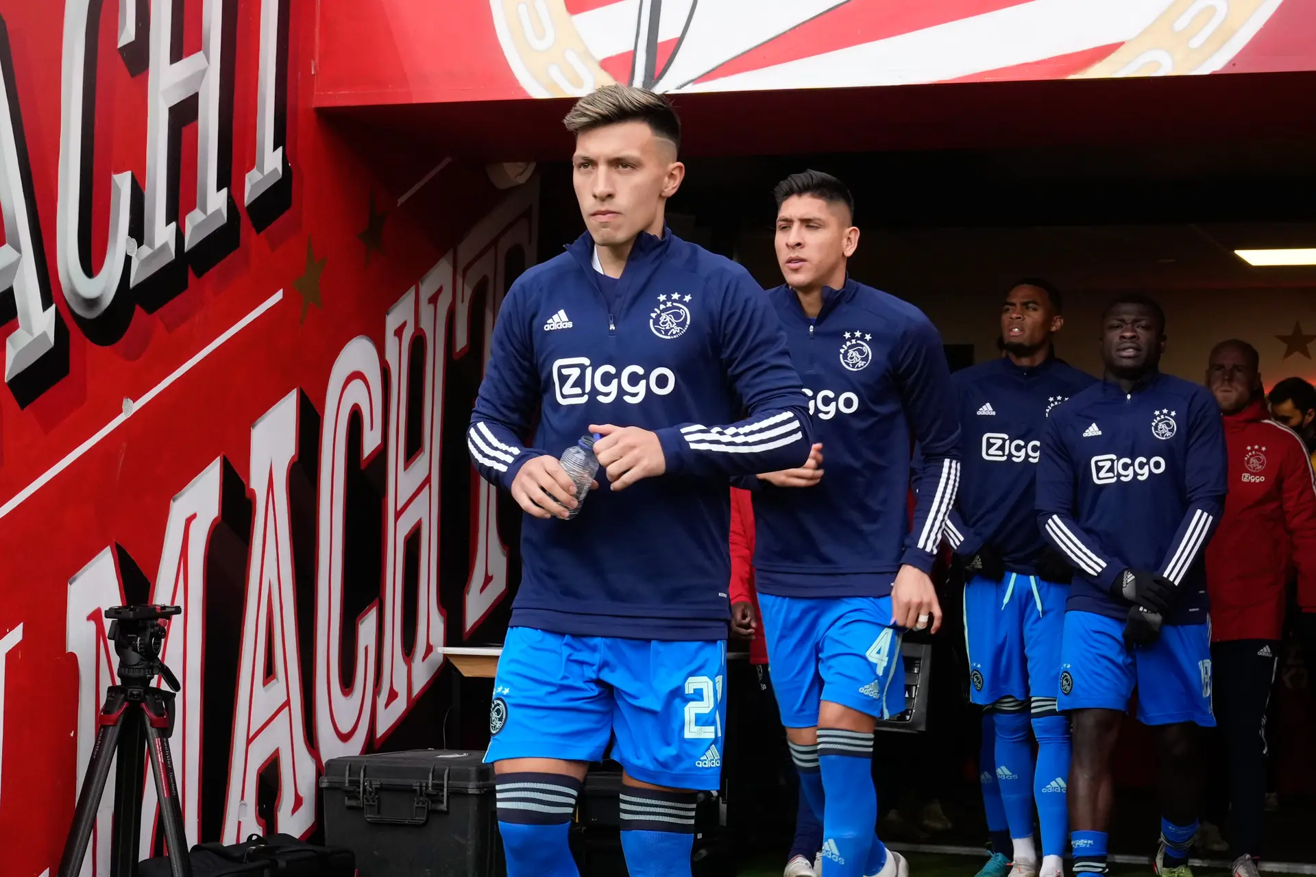 'Manchester United zet vaart achter Martínez en wil Argentijn voor vrijdag inlijven'