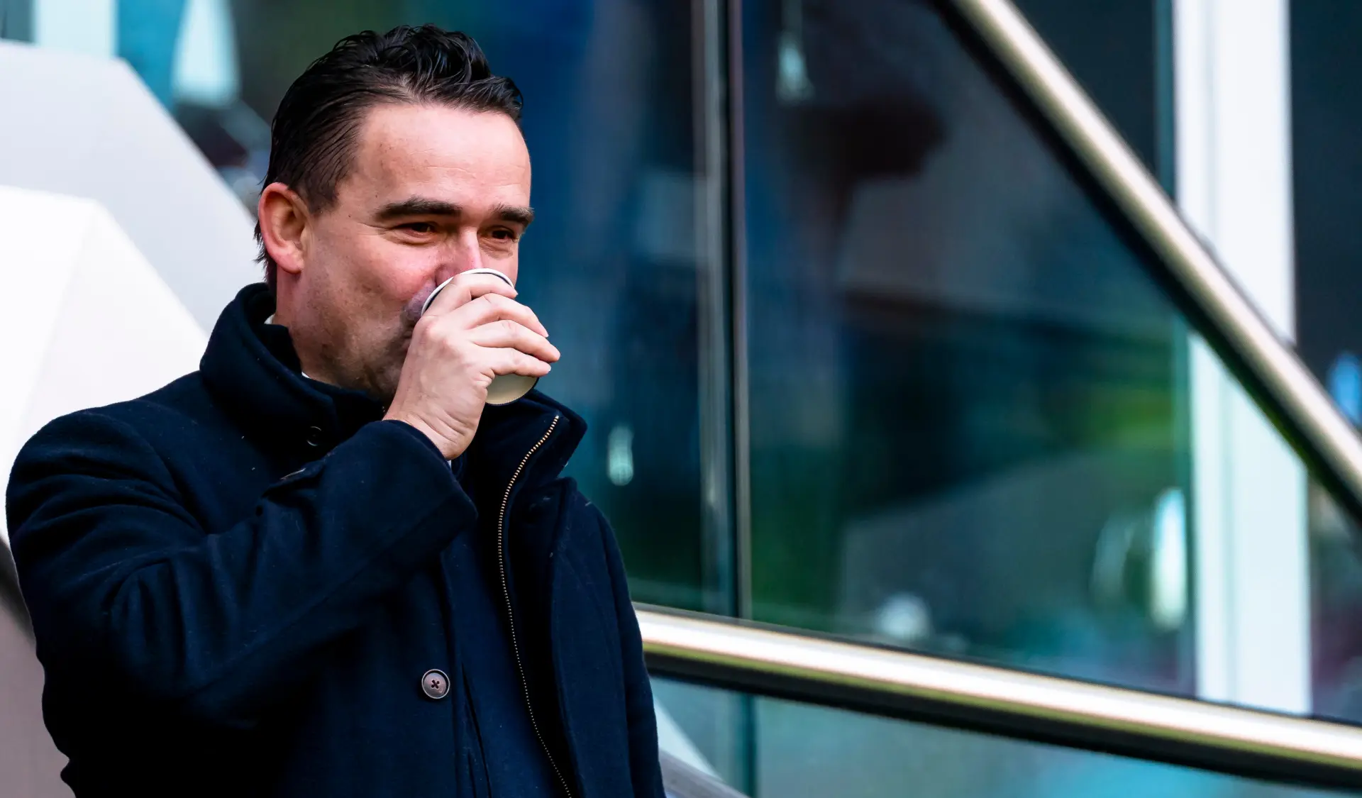Overmars vertrekt bij Ajax: wie moet de directeur opvolgen?