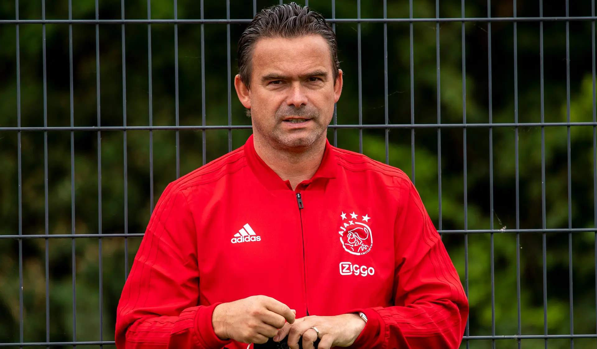 Het Parool trekt conclusie: 'Grensoverschrijdend gedrag Overmars kan niet worden afgedaan als incident'