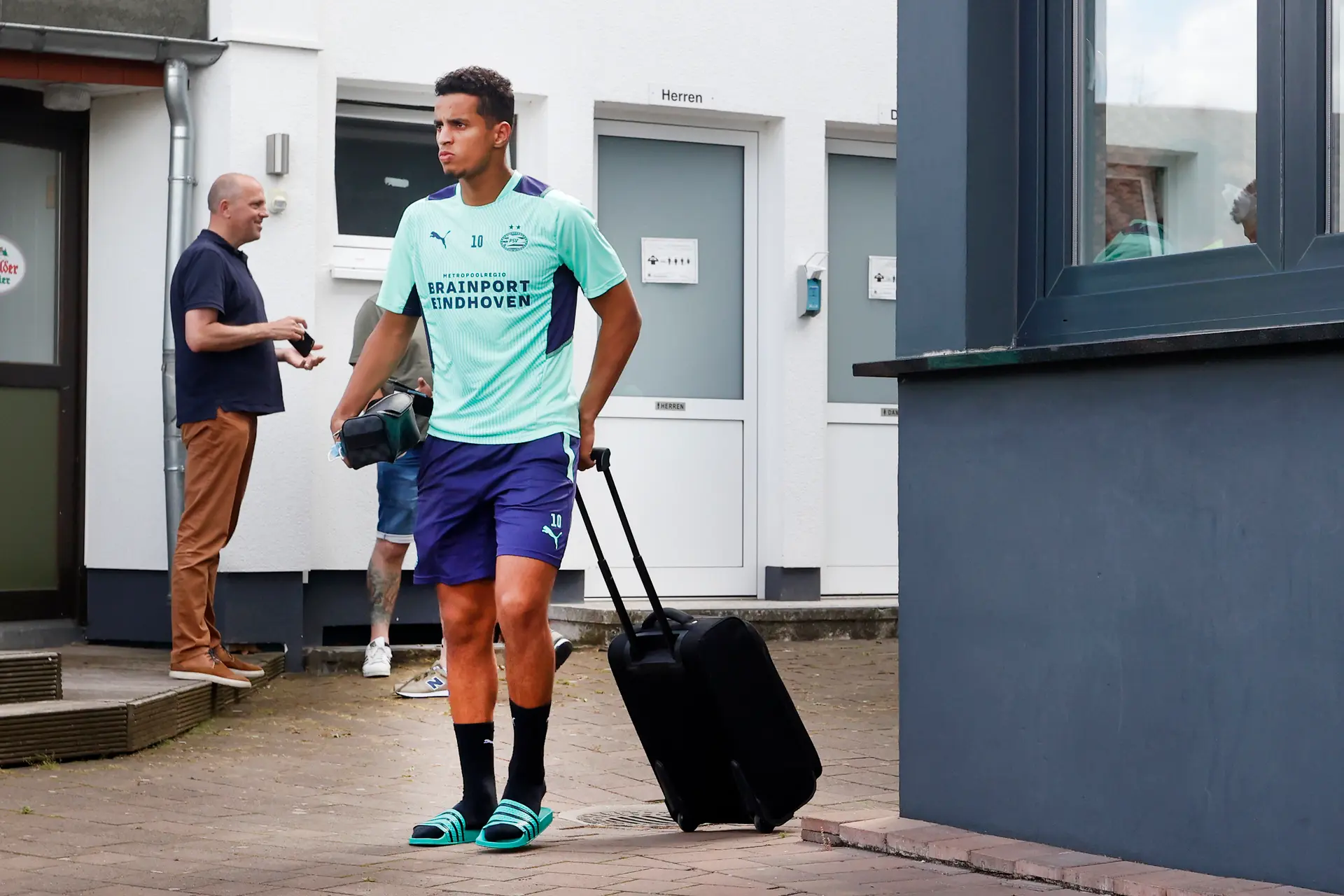 mo ihattaren psv einde