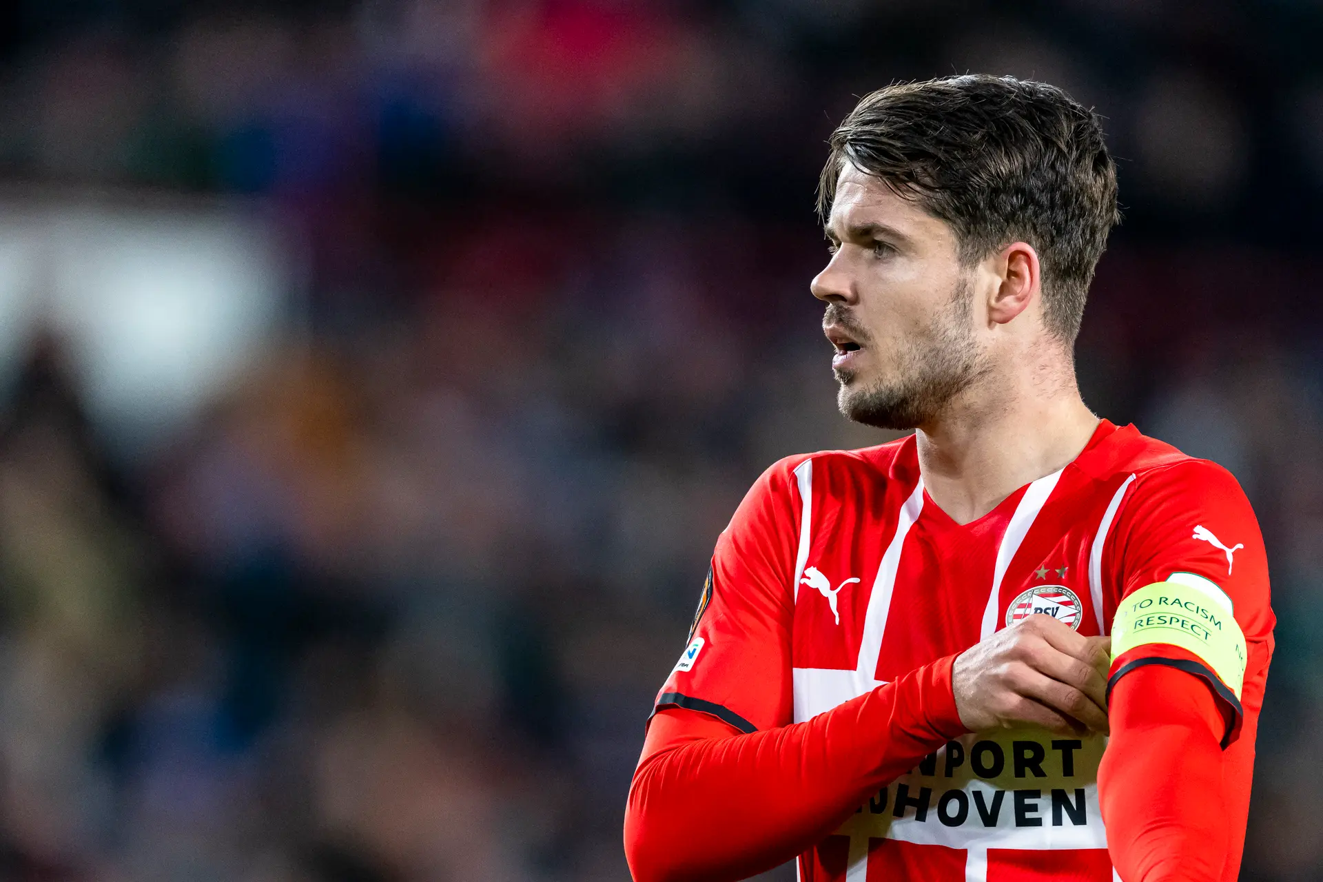 Van Ginkel is kwaad over goedgekeurde treffer Ajax: 'Het is gewoon schandalig'