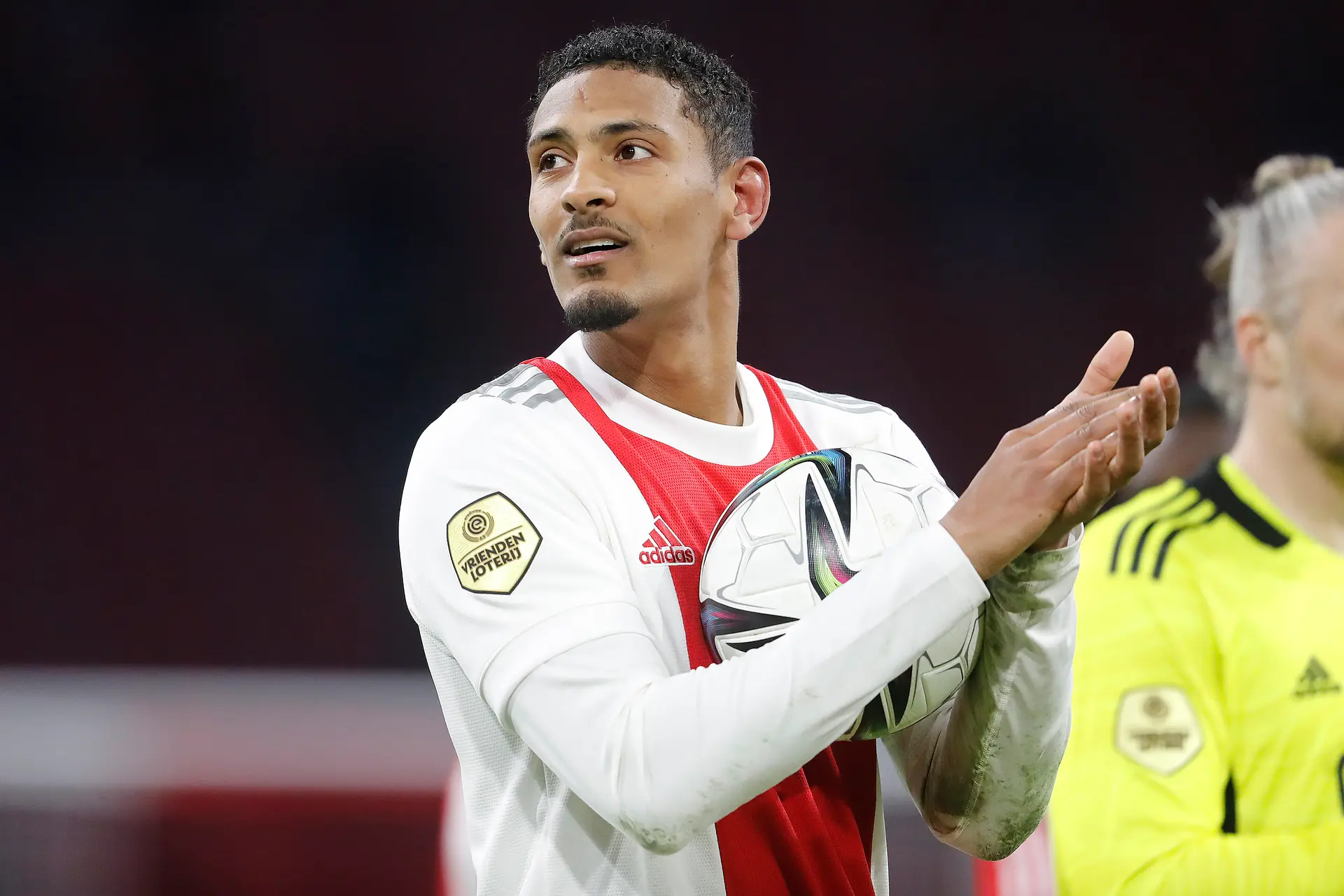 Bookmaker verwacht simpele zege Ajax, mooie odds voor openingsgoal Haller of Klaassen (Ad)