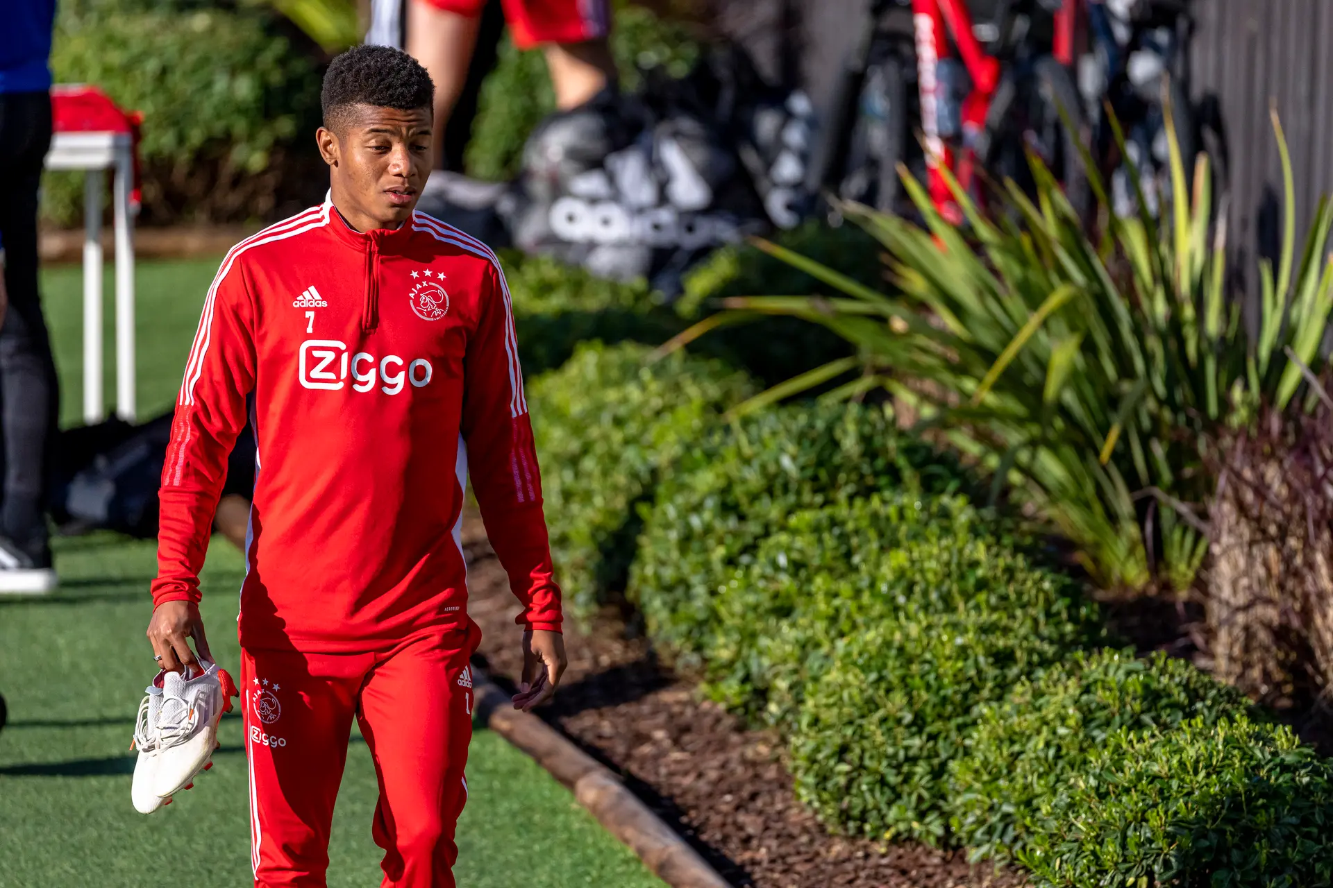 Terugkeer Neres bij Ajax volgens management 'vrijwel uitgesloten'