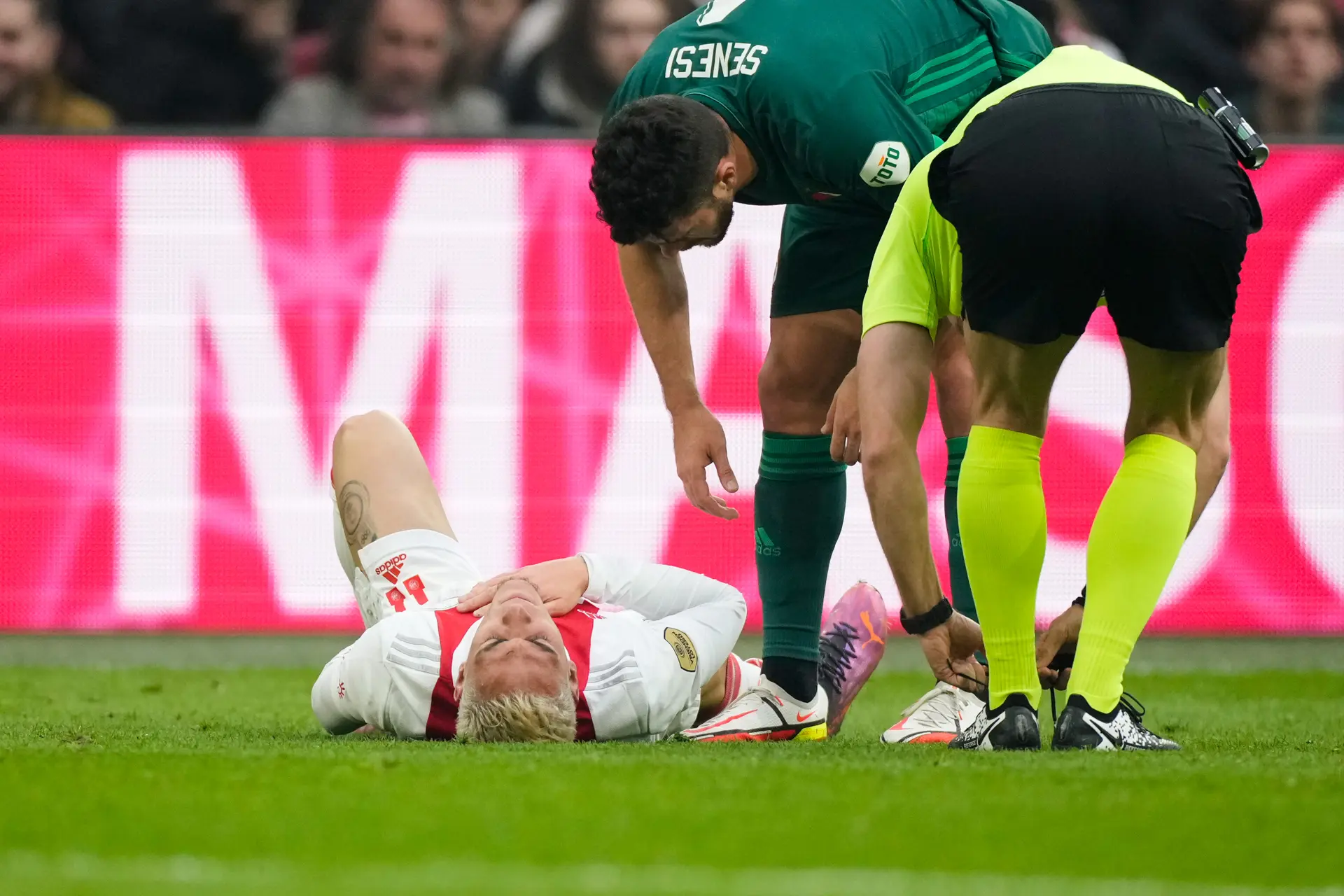 antony 2 ajax feyenoord 2122