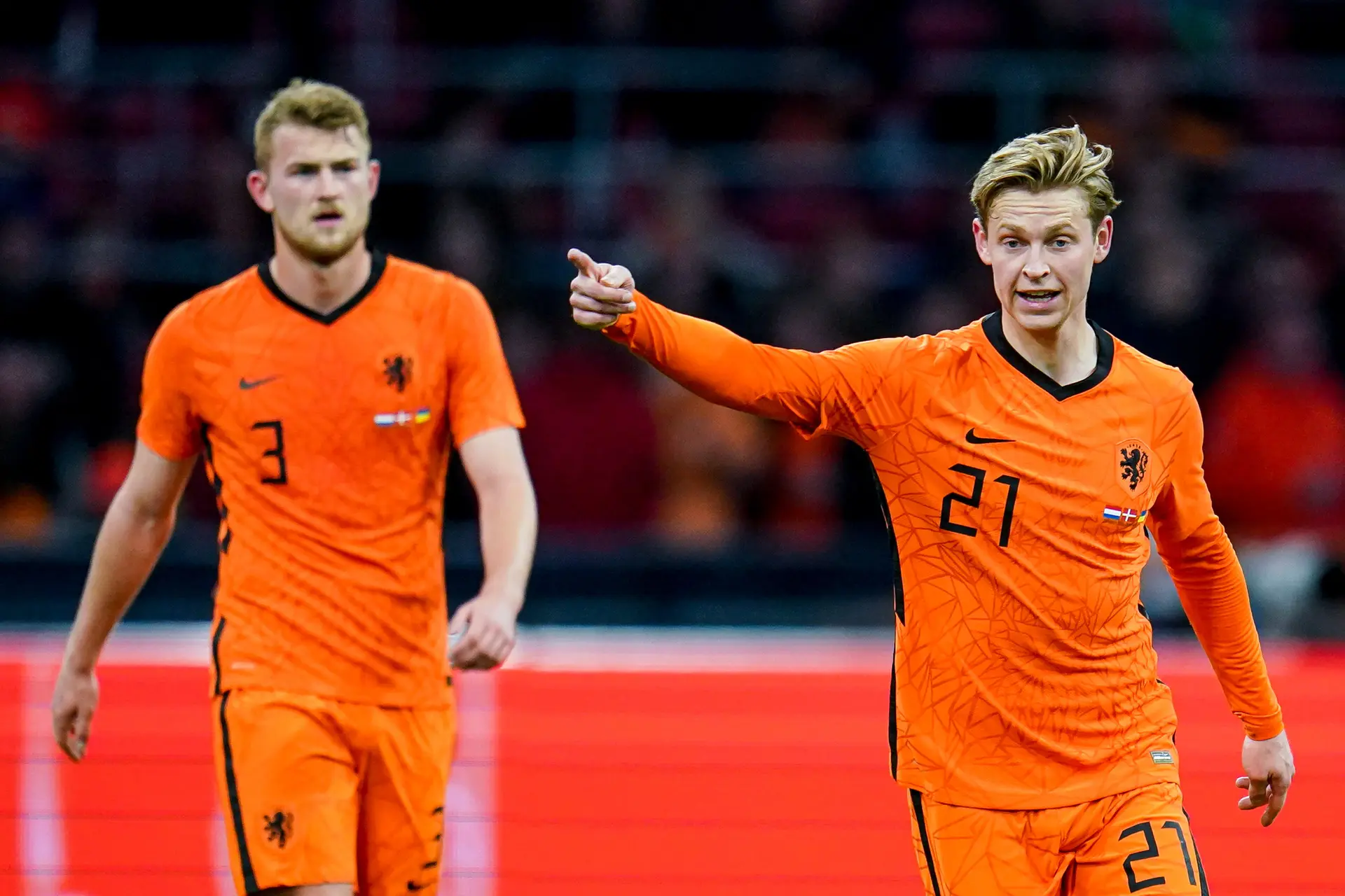 Rondom Ajax: Ajax levert volop spelers aan grootste vijf competities