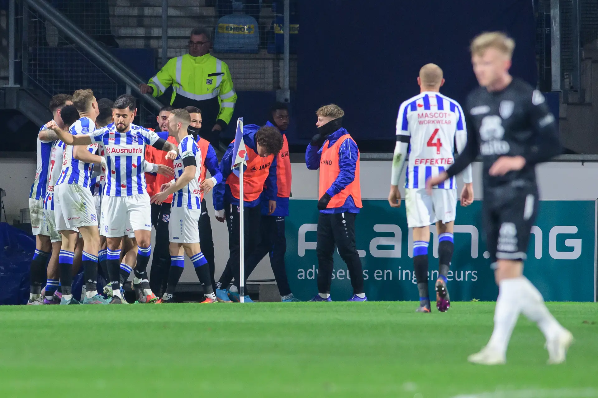 heerenveen heracles 2122