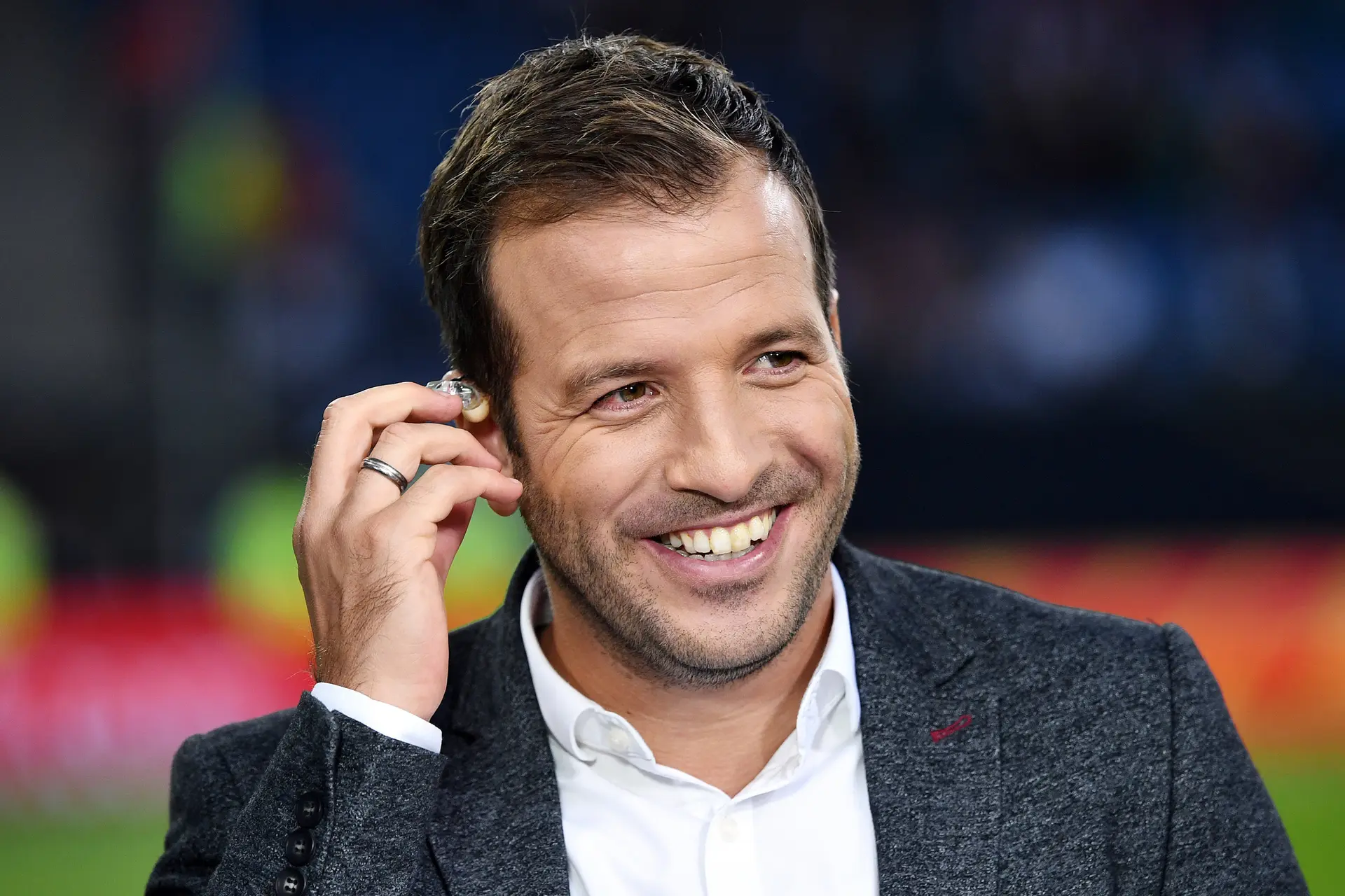 Van der Vaart: 'Die jongens moet je af en toe ook een schop onder de kont geven'