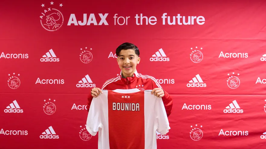 Ajax bevestigt komst Bounida: toptalent tekent tot medio 2025