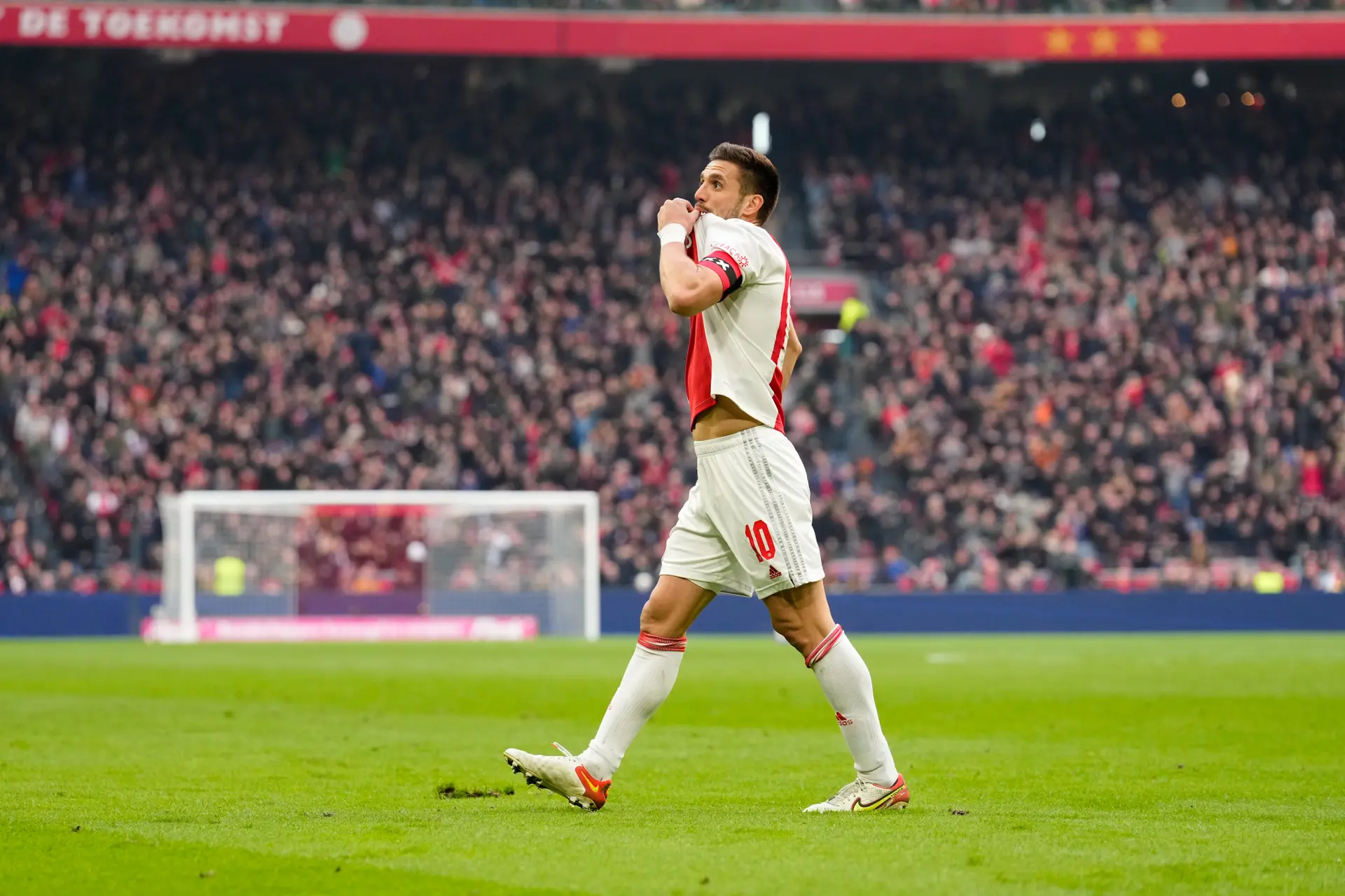 tadic ajax feyenoord 2122 3