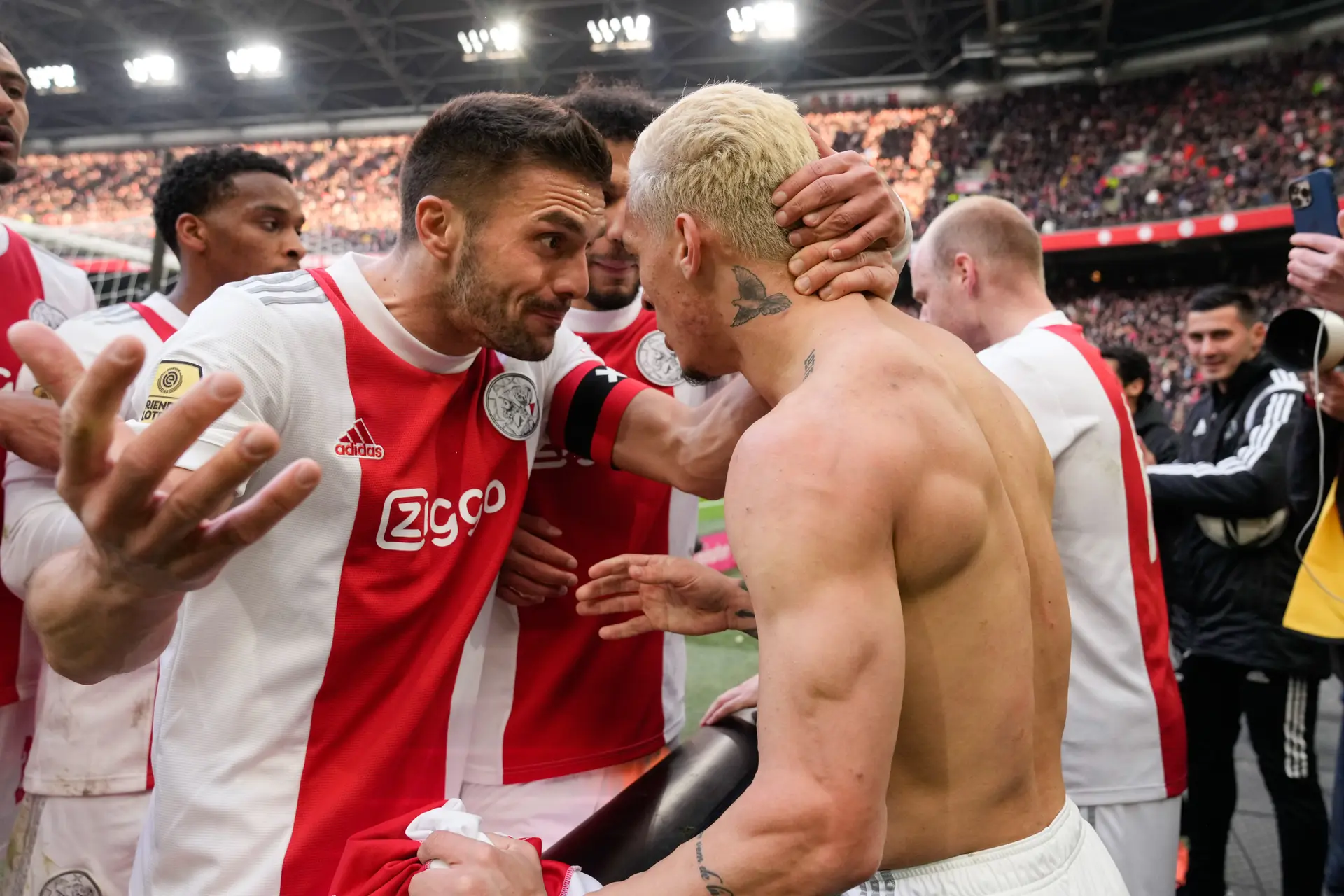 Branie: ‘Niet Antony of Haller maar Tadic is de belangrijkste aanvaller van Ajax’