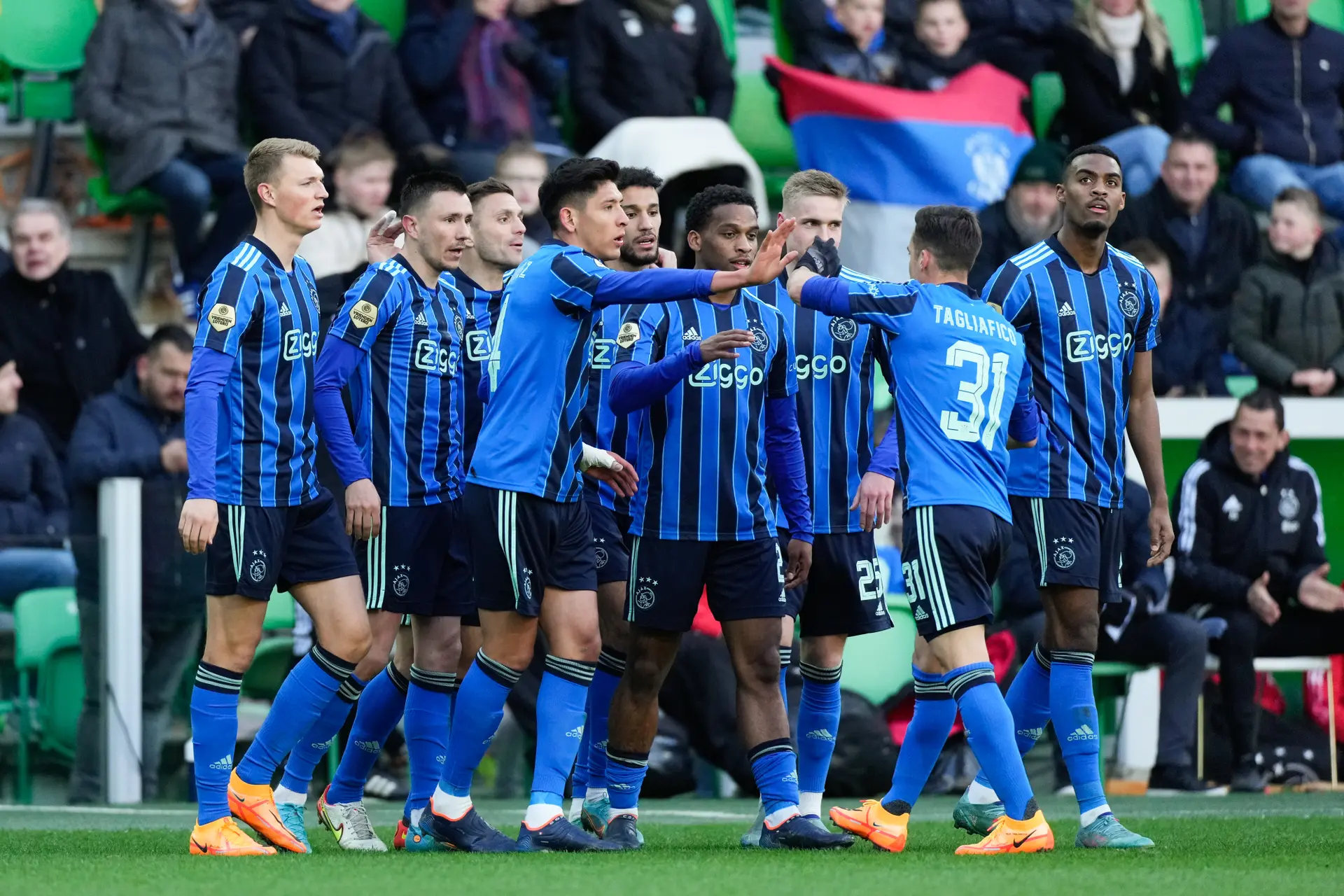 Rondom Ajax: Abbink komt met bemoedigende statistiek voor Ajax