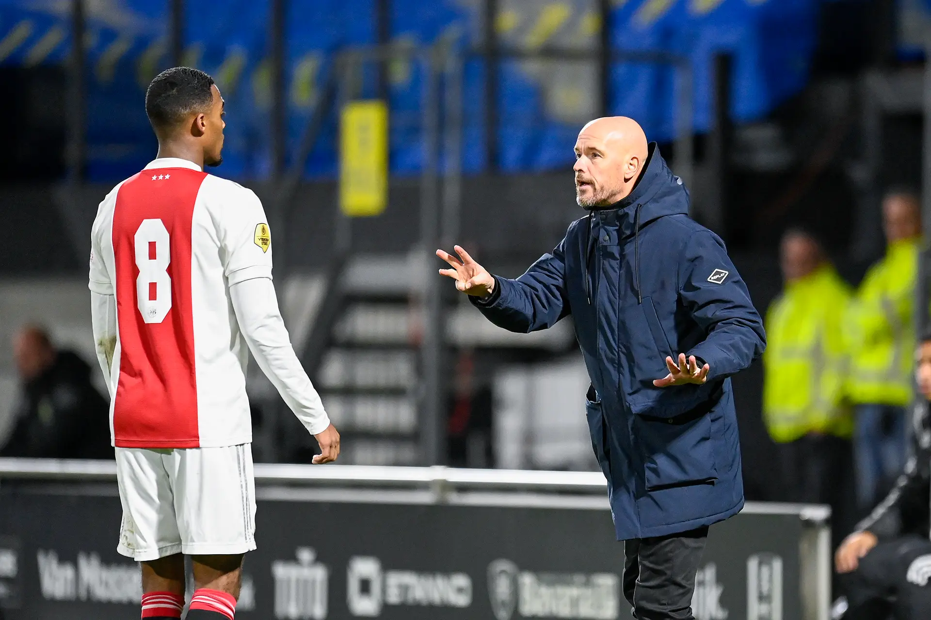 Ten Hag wilde Gravenberch naar ManU halen: 'Maar ik had al zo'n goed gevoel bij Bayern'