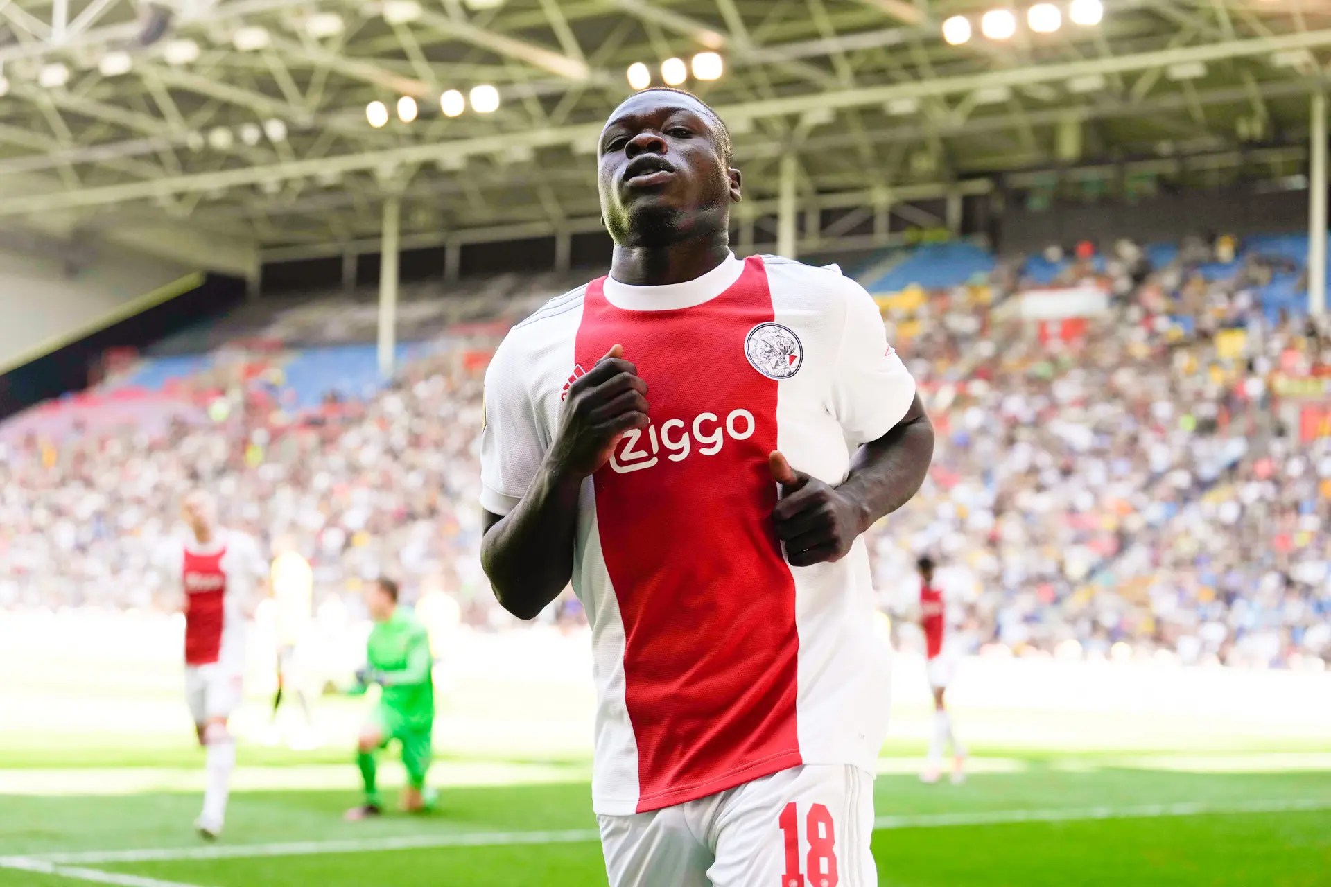 'Brobbey op trainingskamp met RB Leipzig'