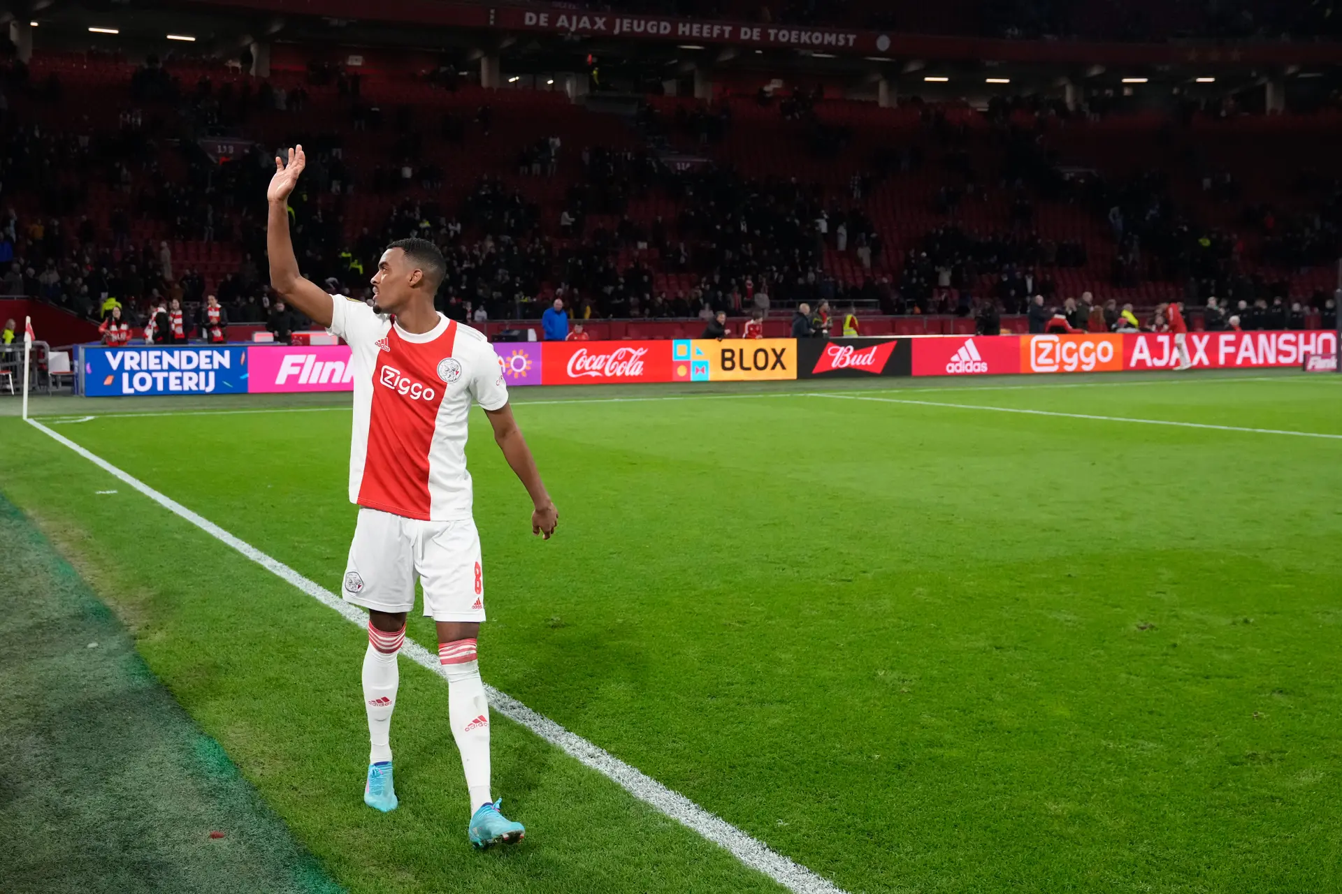 Romano: 'Gravenberch-deal tussen Bayern en Ajax bijna rond'