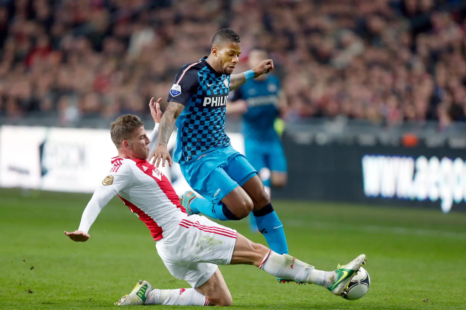 Alderweireld leverde salaris in om Ajax te helpen: 'Ik heb voor heel weinig bijgetekend'
