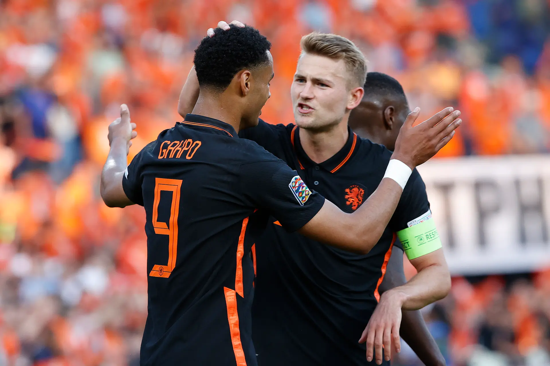 gakpo de ligt nederland wales 2122