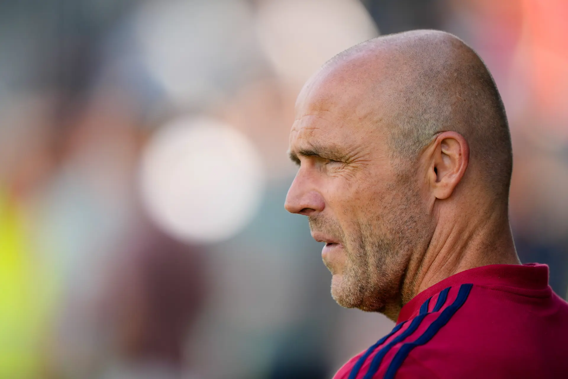 Onwennig Ajax speelt gelijk tijdens oefenduel met KAS Eupen