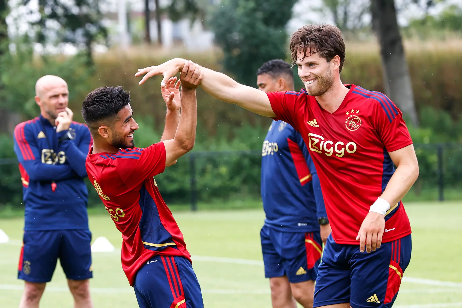 Ajax treedt tegen SV Meppen aan met Ünüvar op tien, Magallán en Pierie eveneens in de basis