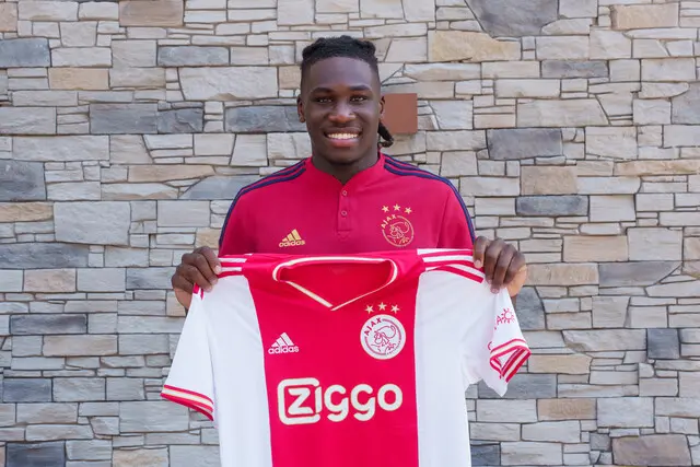 Rangers-fans gunnen Bassey transfer enorm: 'Bij Ajax gaat hij ook een onuitwisbare indruk maken'