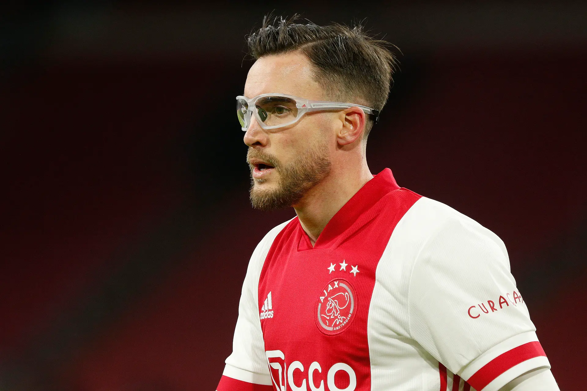 Rondom Ajax: Tagliafico steekt liefde voor Ajax en Amsterdam niet onder stoelen of banken in vragenvuur