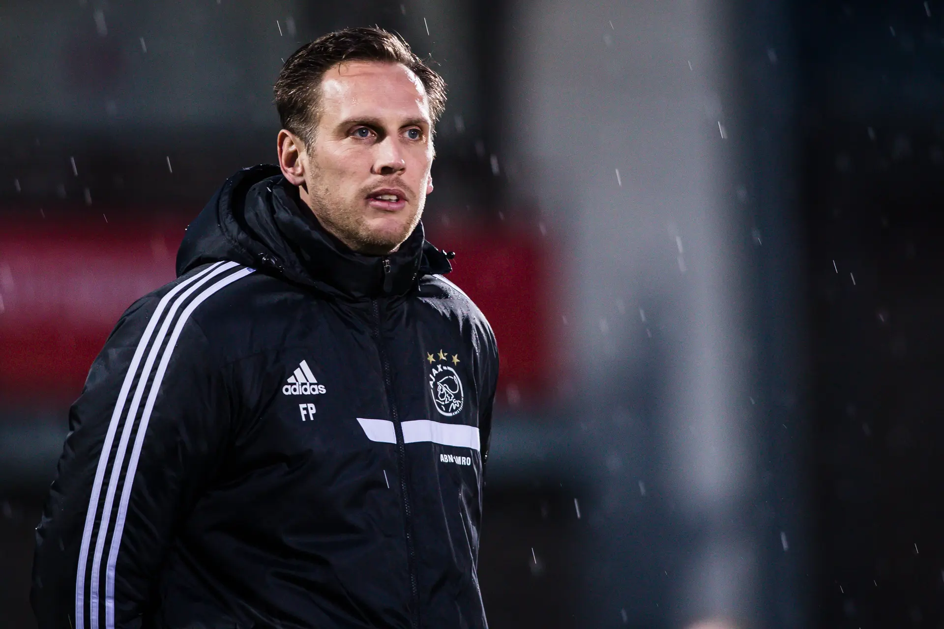Peereboom volgt De Jong op bij Ajax O18, Korpershoek debuteert bij O16