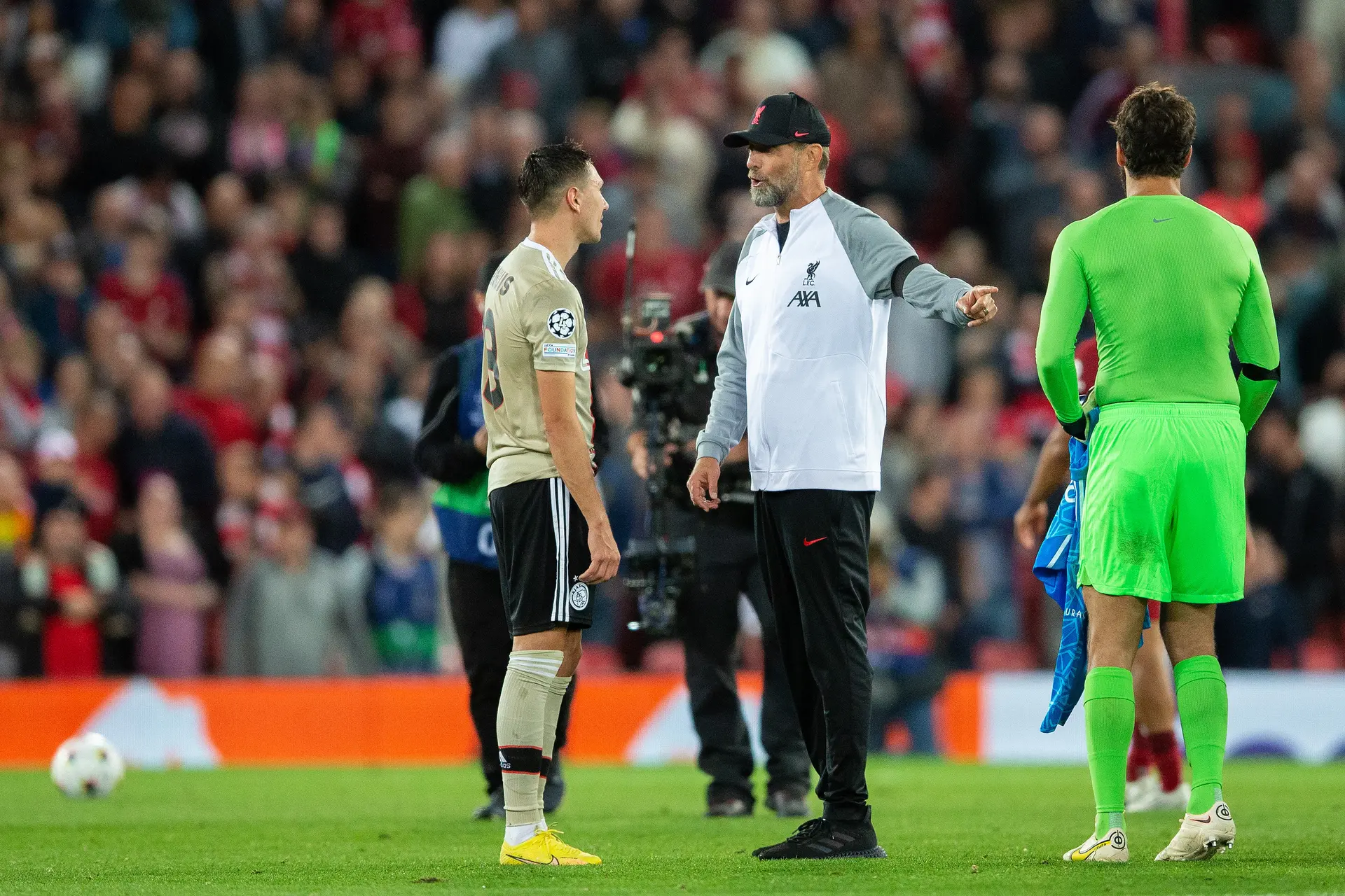 Klopp zag moeilijk te verdedigen Liverpool: 'Ajax moest hard werken'